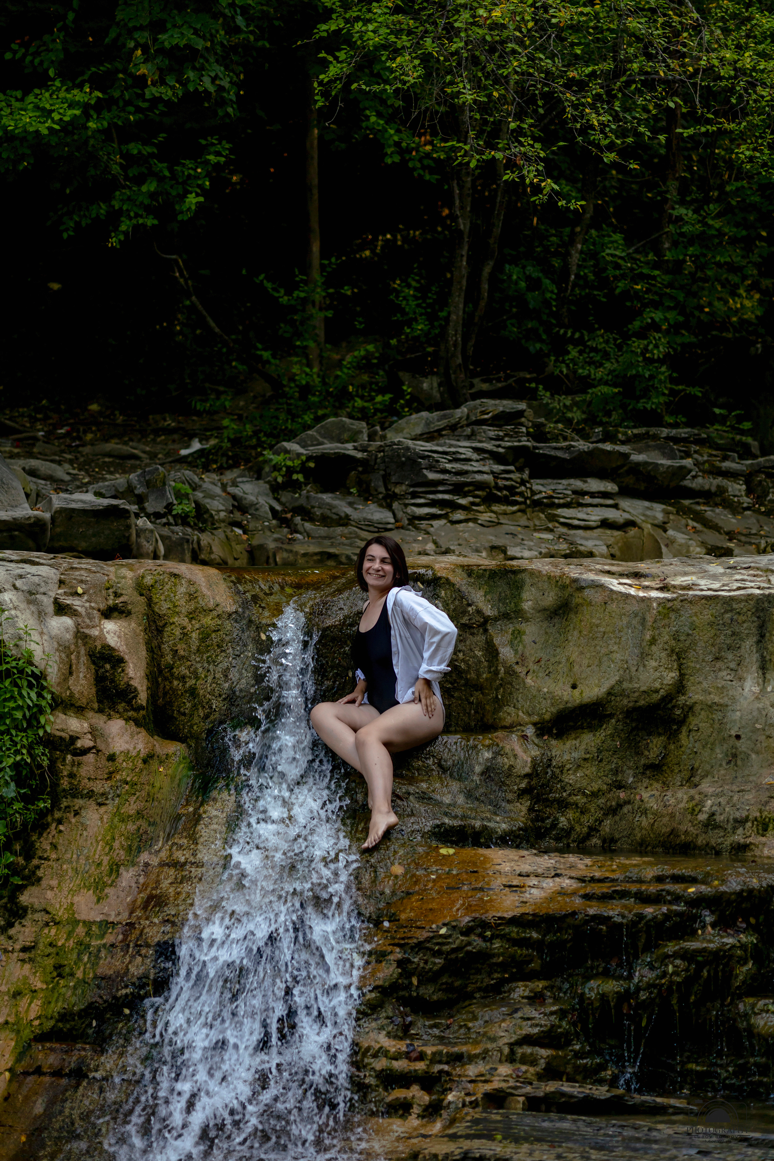 Утро на водопаде. Семейный и портретный фотограф в Геленджике Любовь Бодрова
