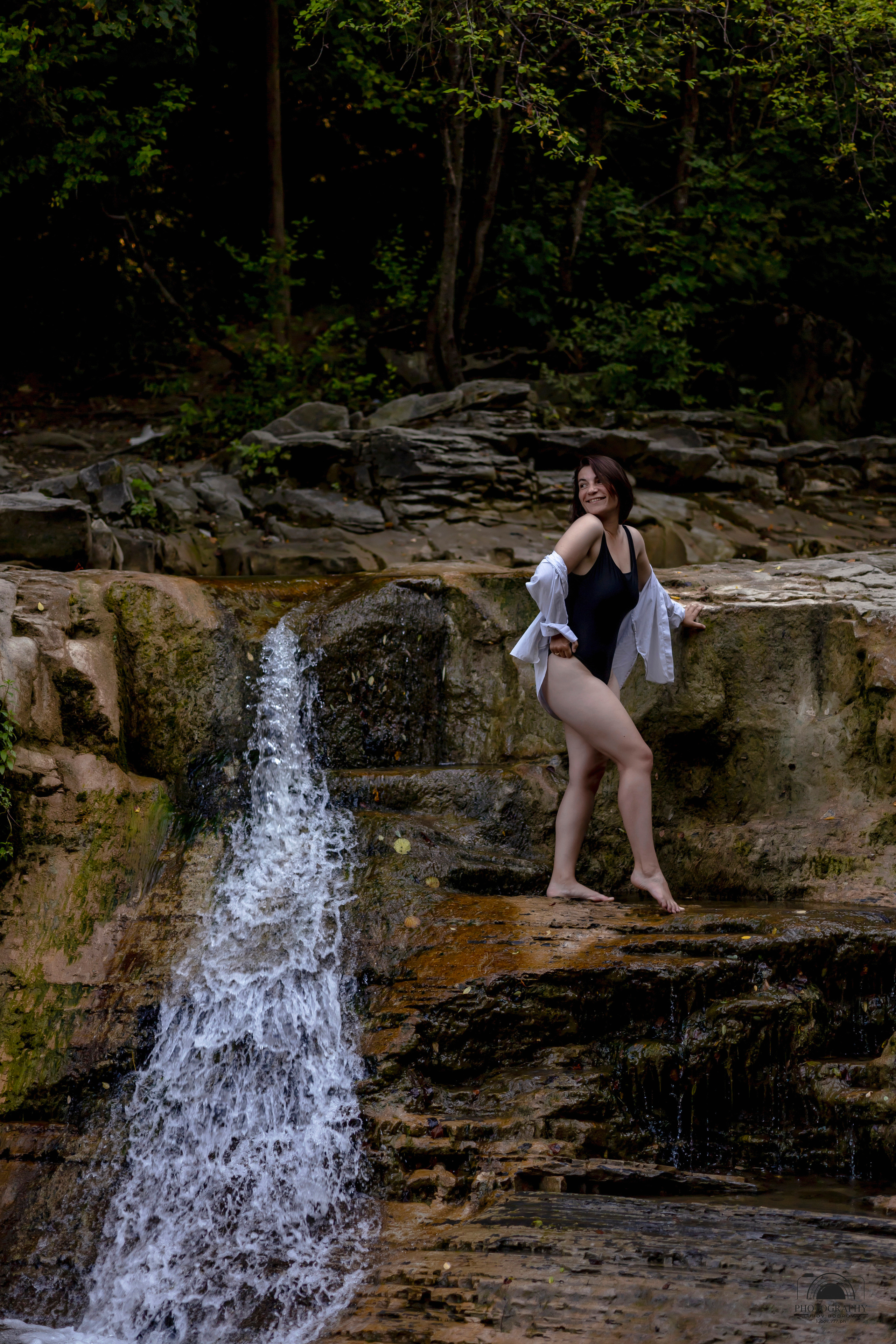 Утро на водопаде. Семейный и портретный фотограф в Геленджике Любовь Бодрова