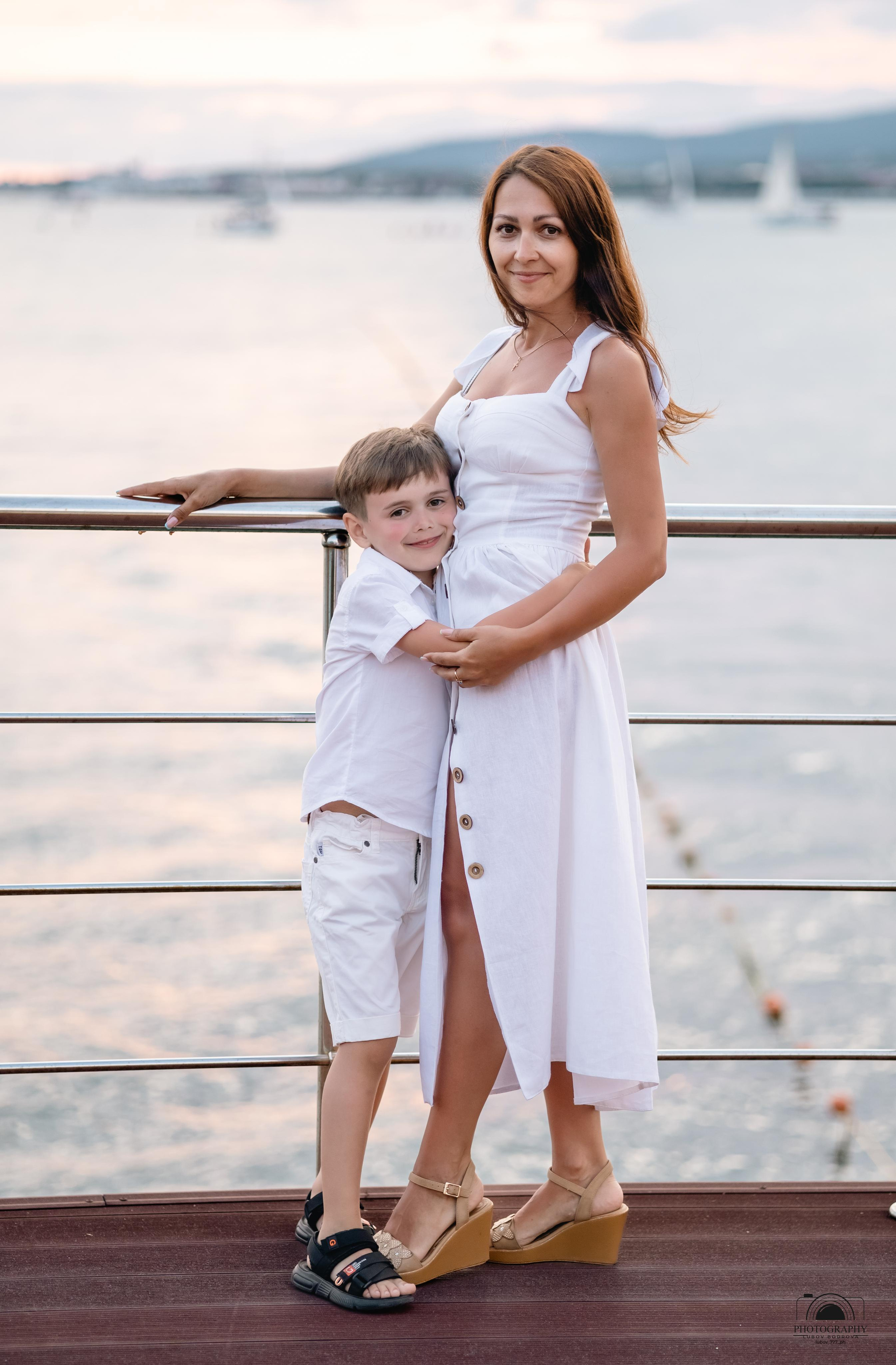 Светлана с сыном Никитой. Семейный и портретный фотограф в Геленджике Любовь Бодрова
