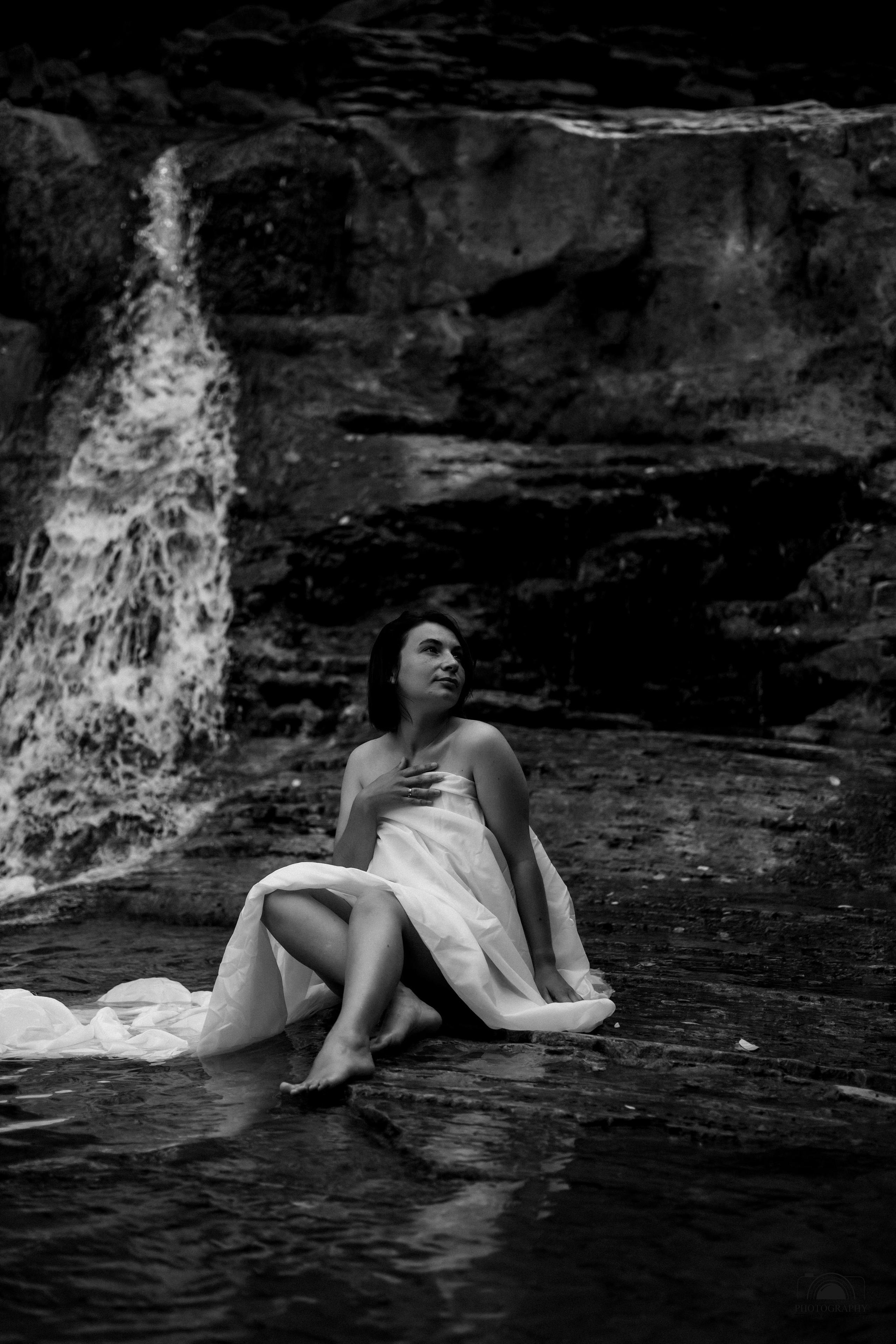 Утро на водопаде. Семейный и портретный фотограф в Геленджике Любовь Бодрова