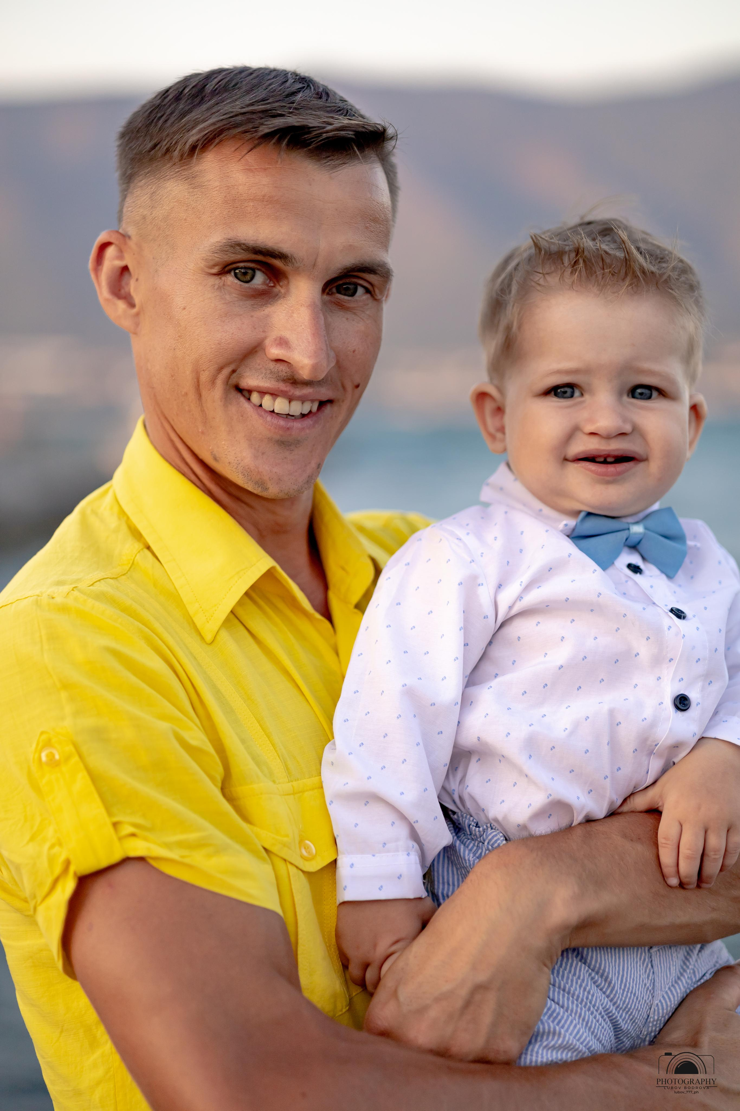 Семейный вечер на берегу моря. Семейный и портретный фотограф в Геленджике Любовь Бодрова