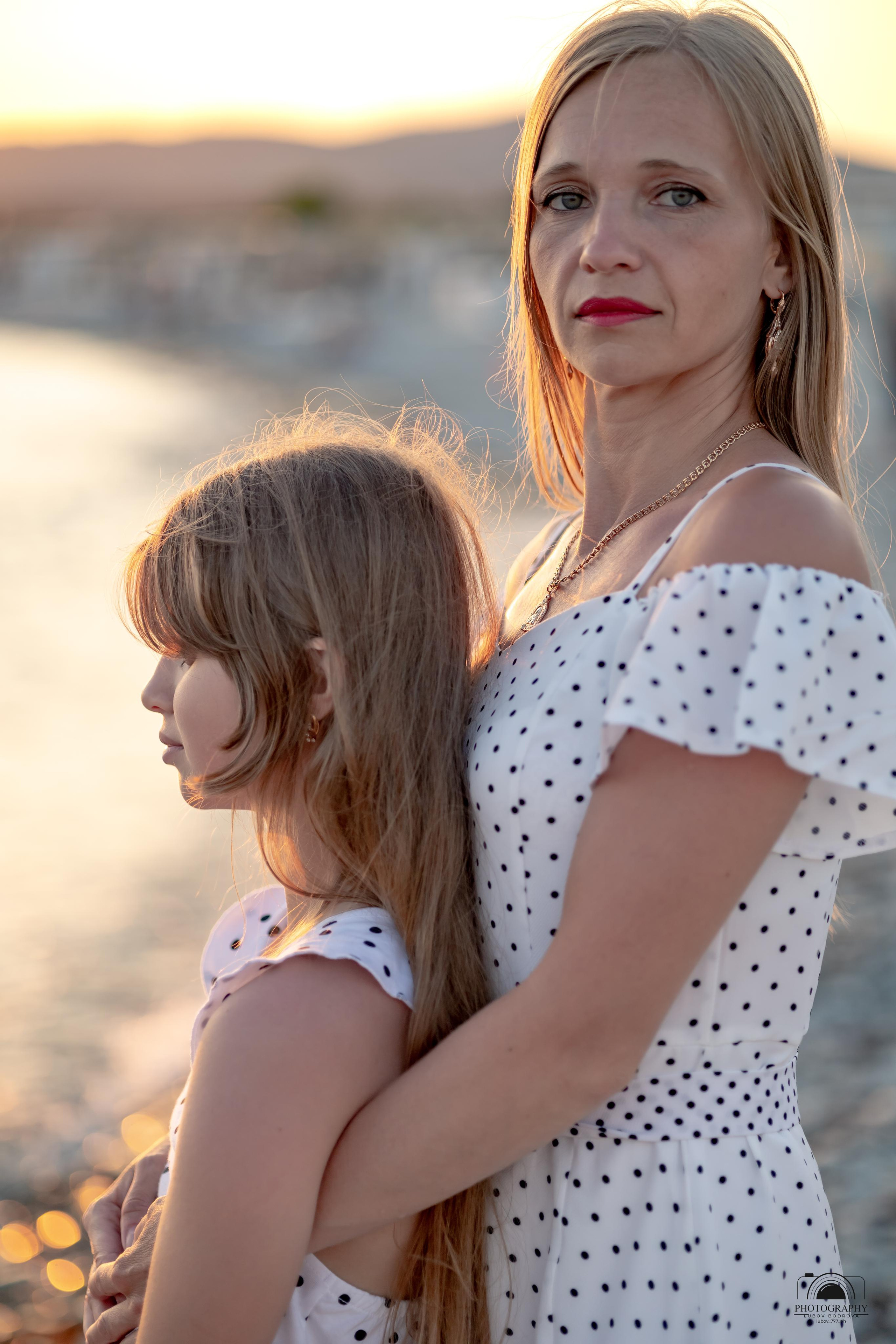 Елена с дочерью Анастасией. Семейный и портретный фотограф в Геленджике Любовь Бодрова