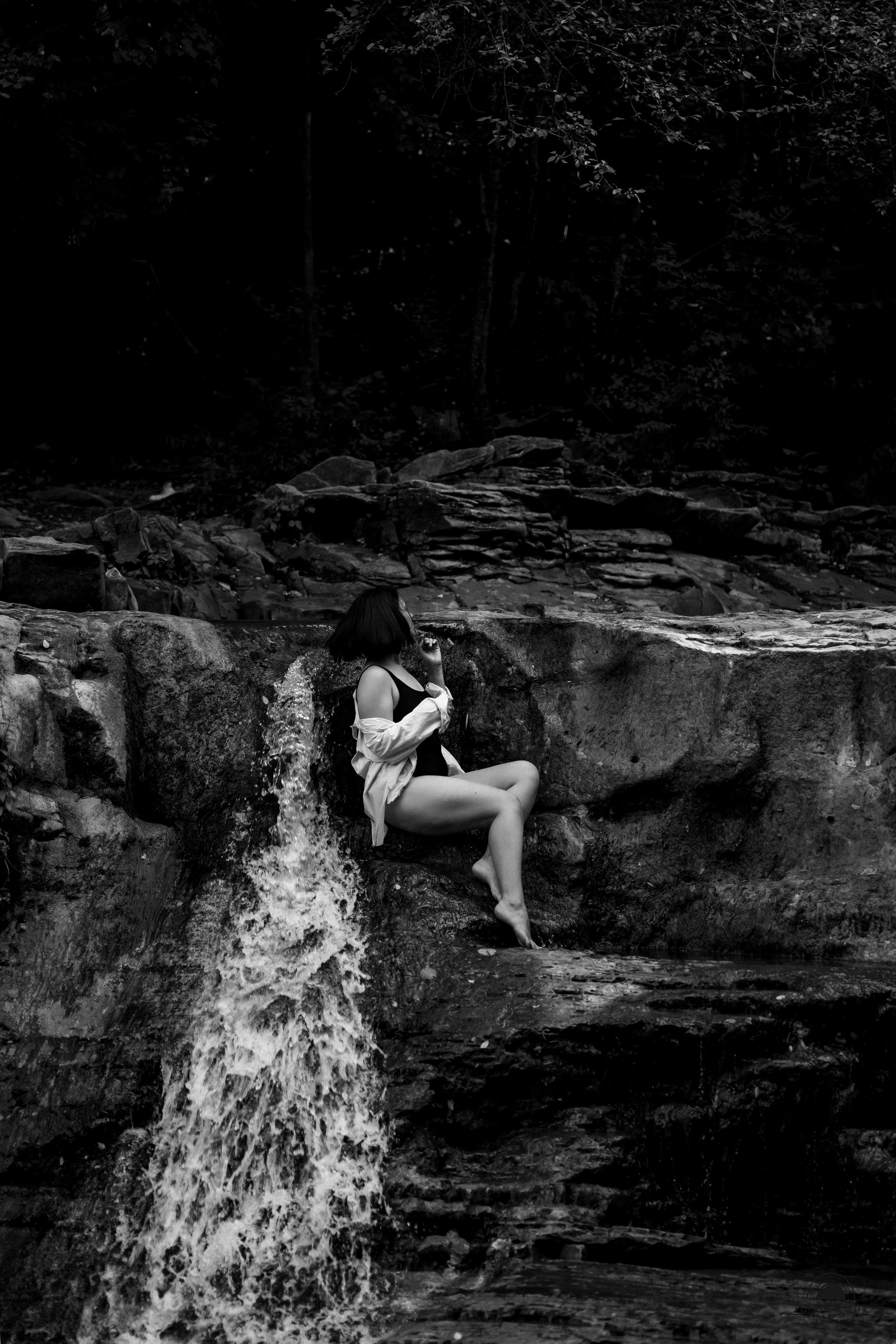 Утро на водопаде. Семейный и портретный фотограф в Геленджике Любовь Бодрова