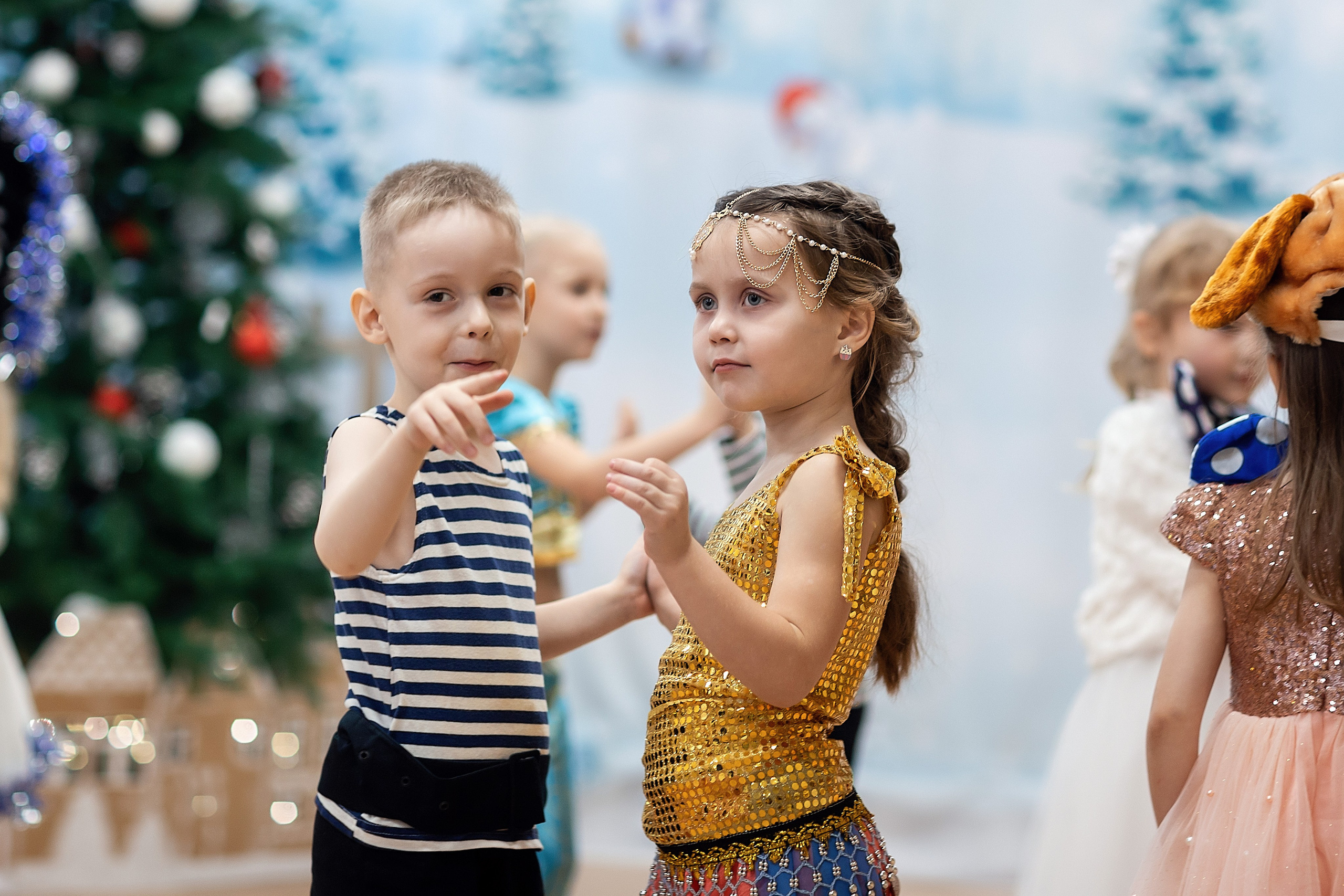 Утренник_"Веселый балаганчик» 2024. Семейный фотограф в Санкт-Петербурге