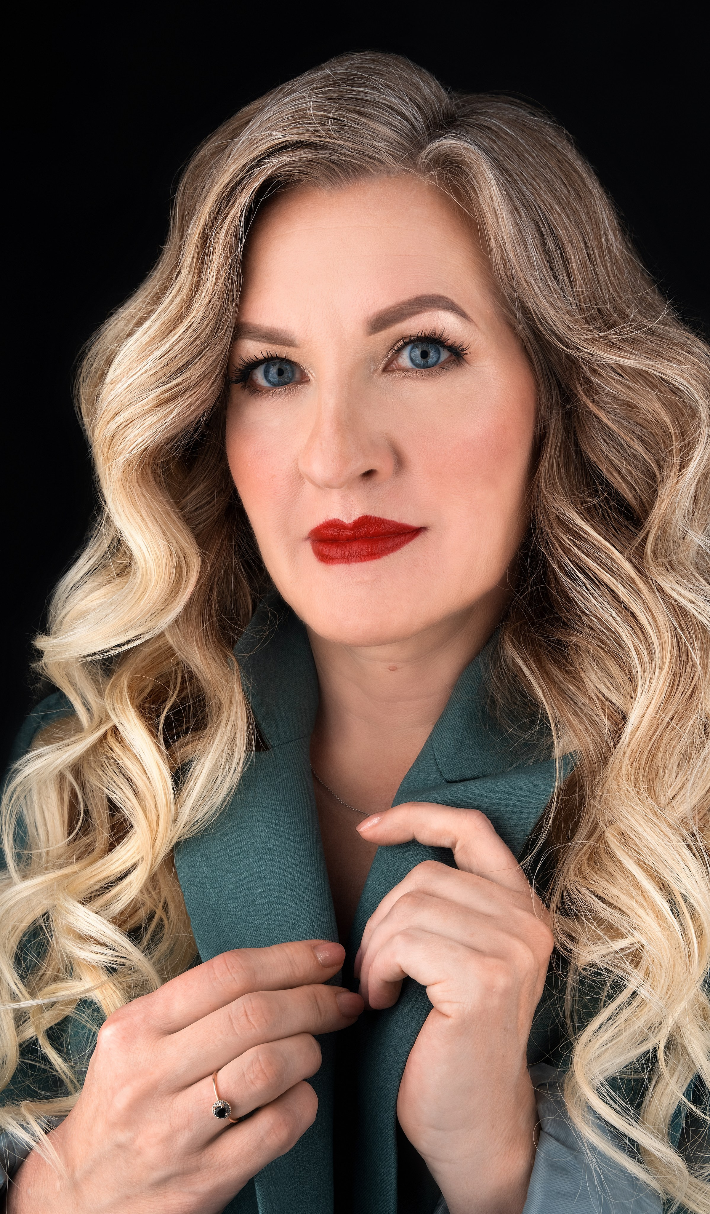 Женский портрет в Москве