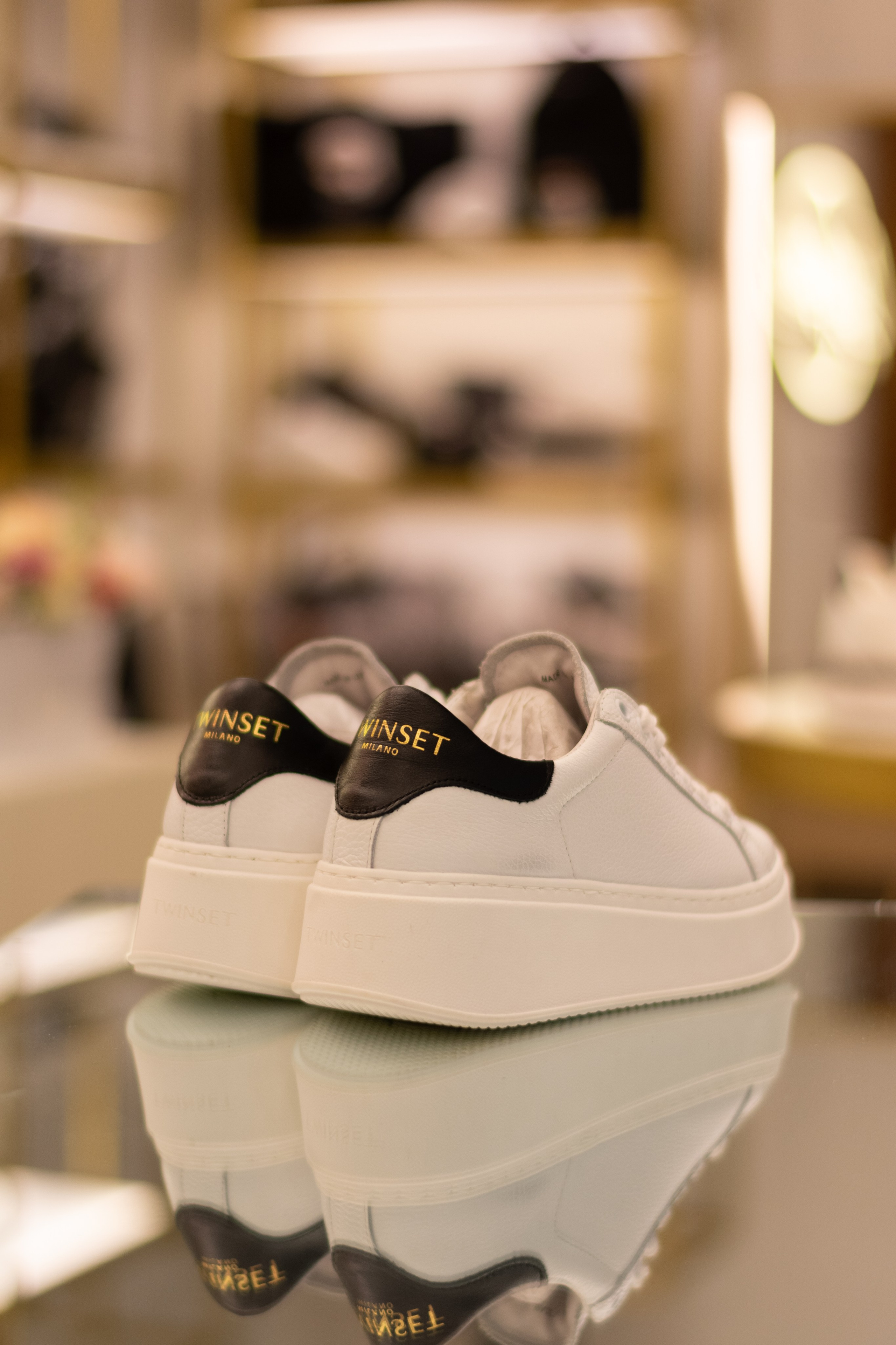 Для организаций. Предметная фотосессия для обувного магазина Capsula. Фотограф/видеограф Богдан Голованов