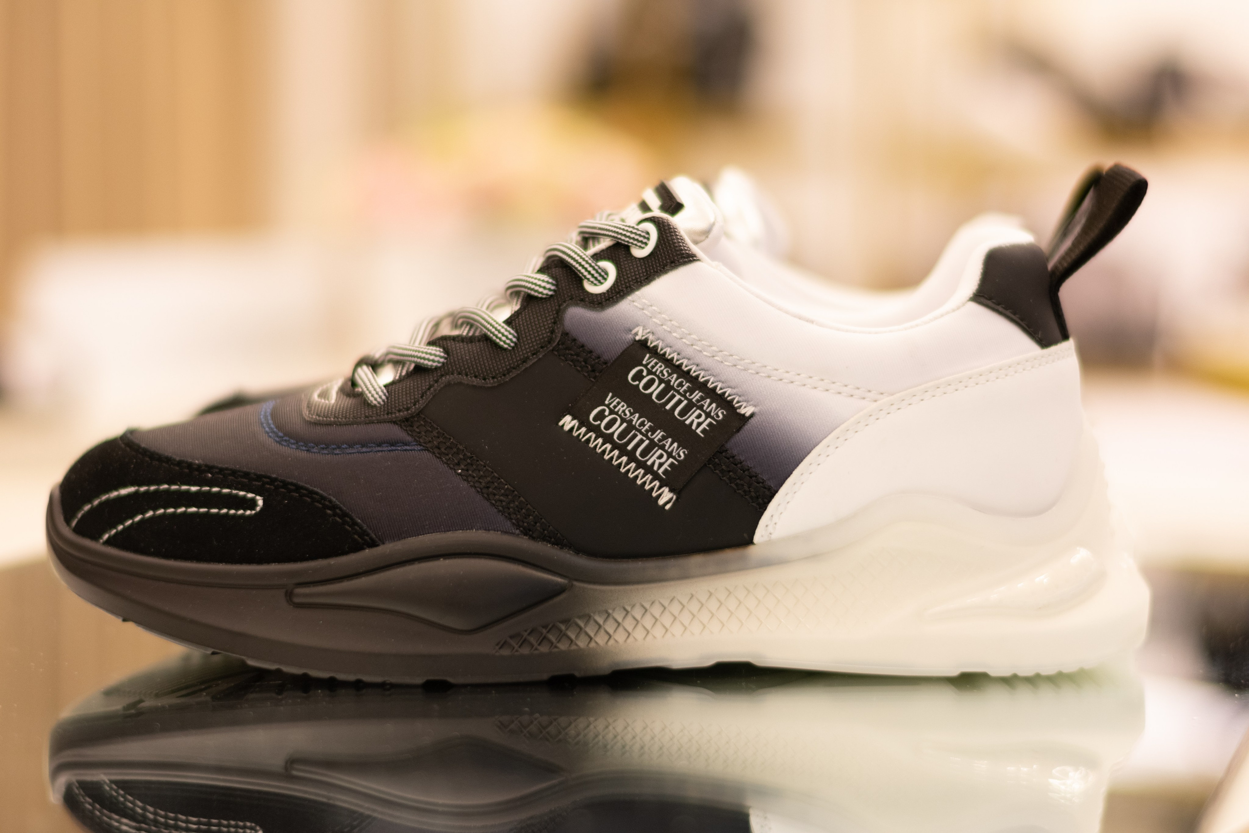 Для организаций. Предметная фотосессия для обувного магазина Capsula. Фотограф/видеограф Богдан Голованов