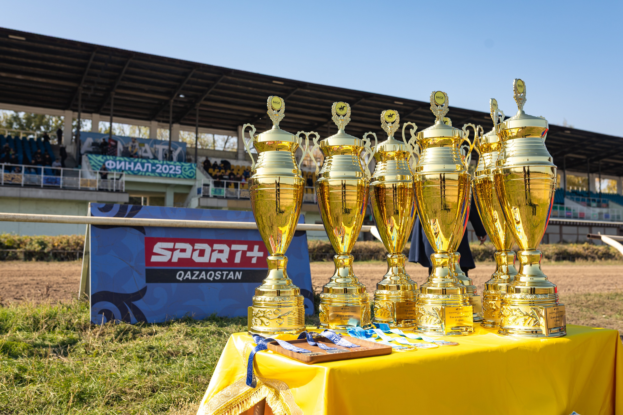 Фоторепортаж финал Казахстана по байге 2025 — конные забеги. Коммерческий и репортажный фотограф в Алматы — Jora Abramov