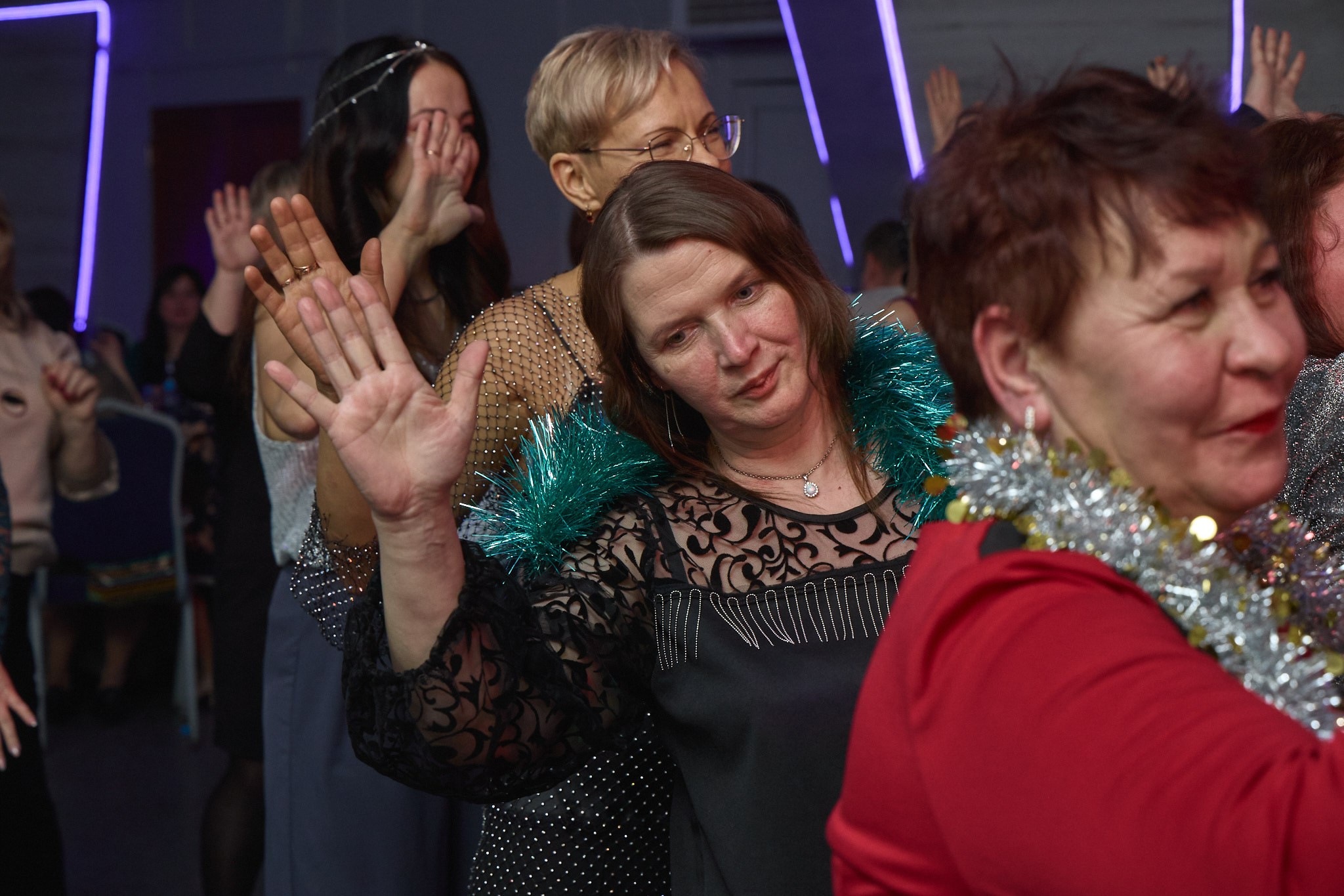 Предновогодняя вечеринка. Свадебный и семейный фотограф в г. Волхов Алексей Кочерыжкин