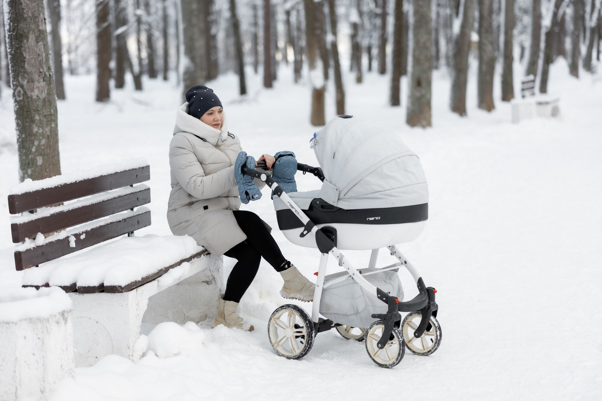 В зимнем парке с Юлией. Свадебный и семейный фотограф в г. Волхов Алексей Кочерыжкин