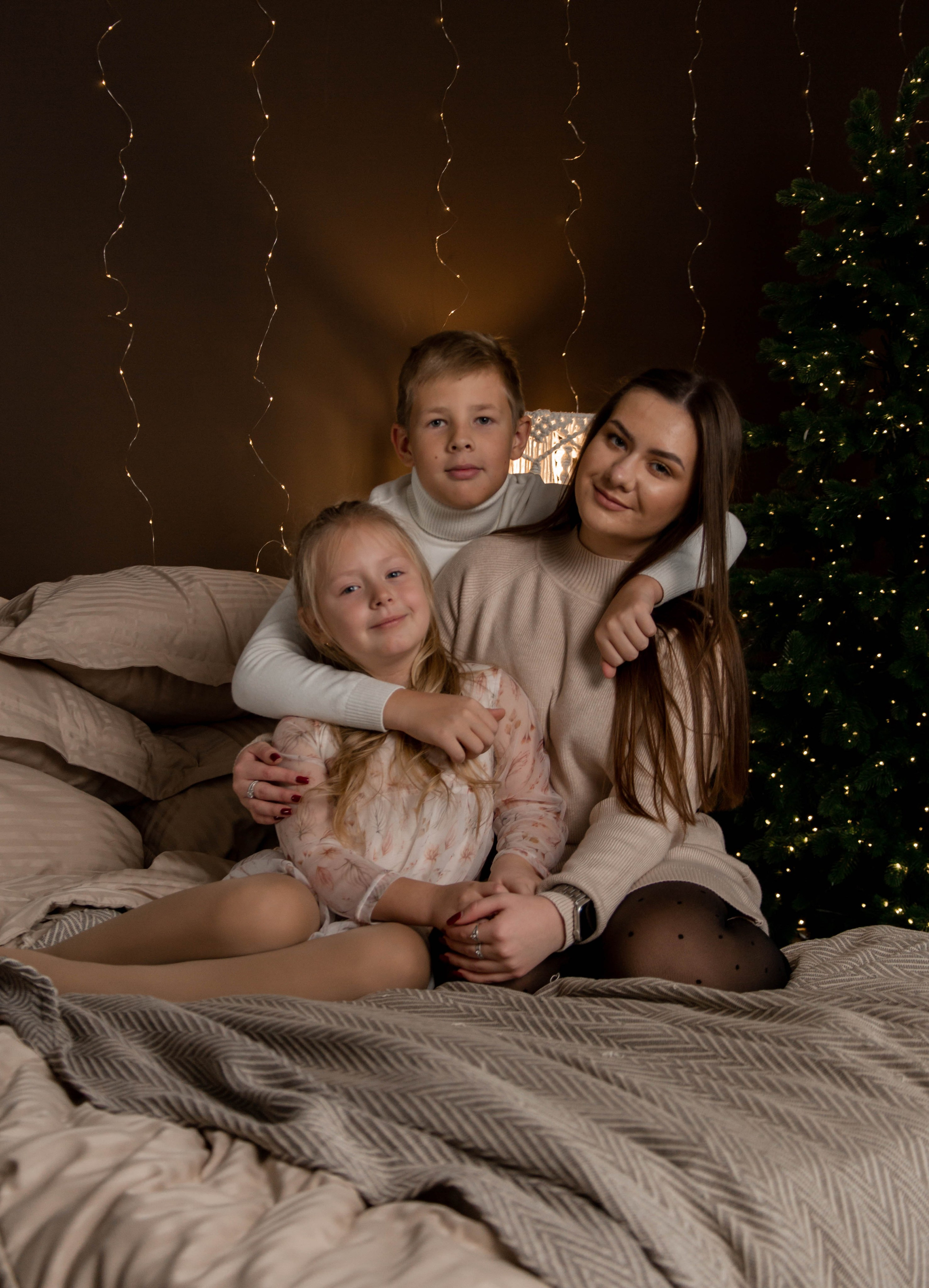 Семейная новогодняя. ФОТОГРАФ ~ Виктория Ивченко ~ Старый Оскол