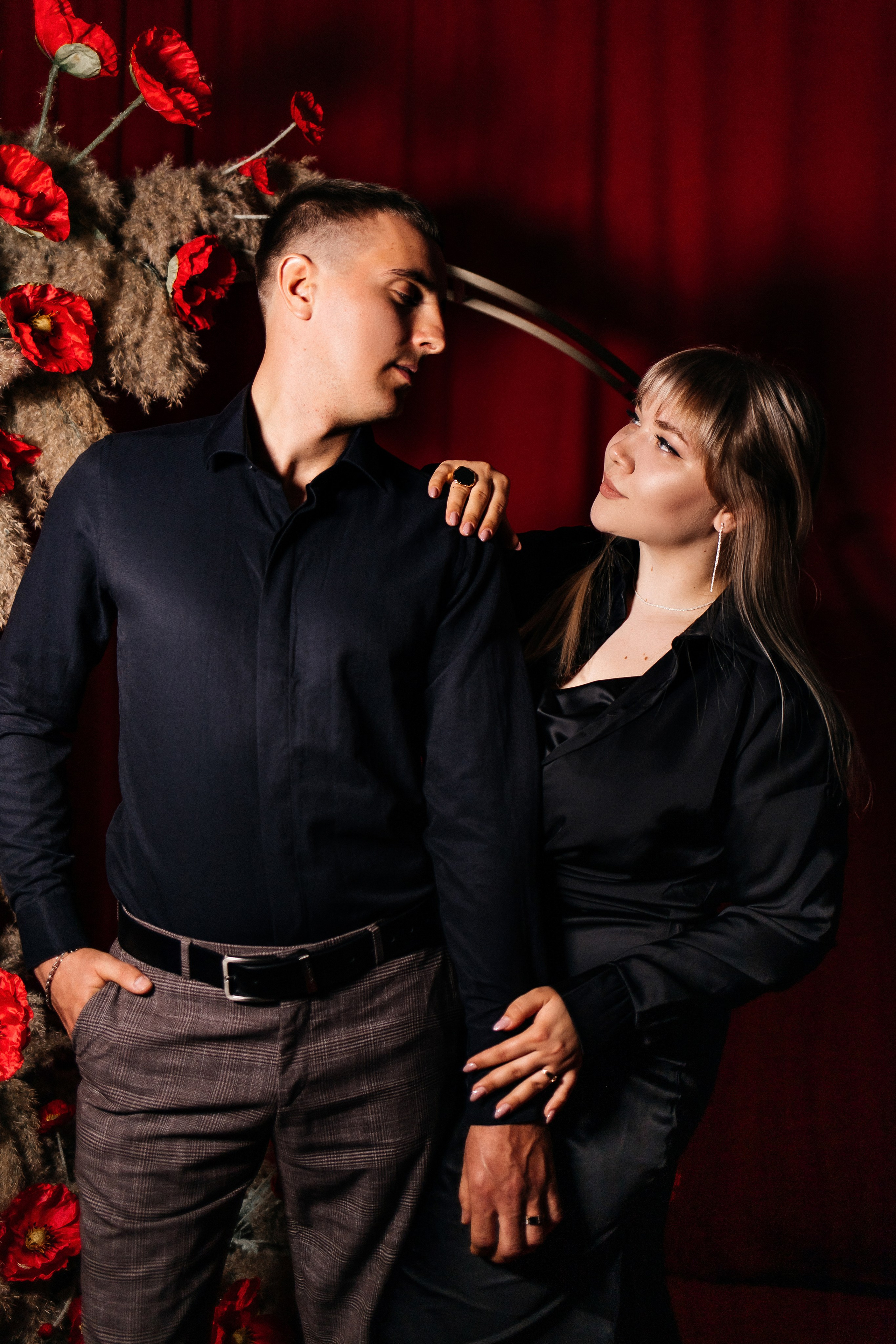 Love story в фотостудии. Свадебный фотограф Кропоткин Краснодар