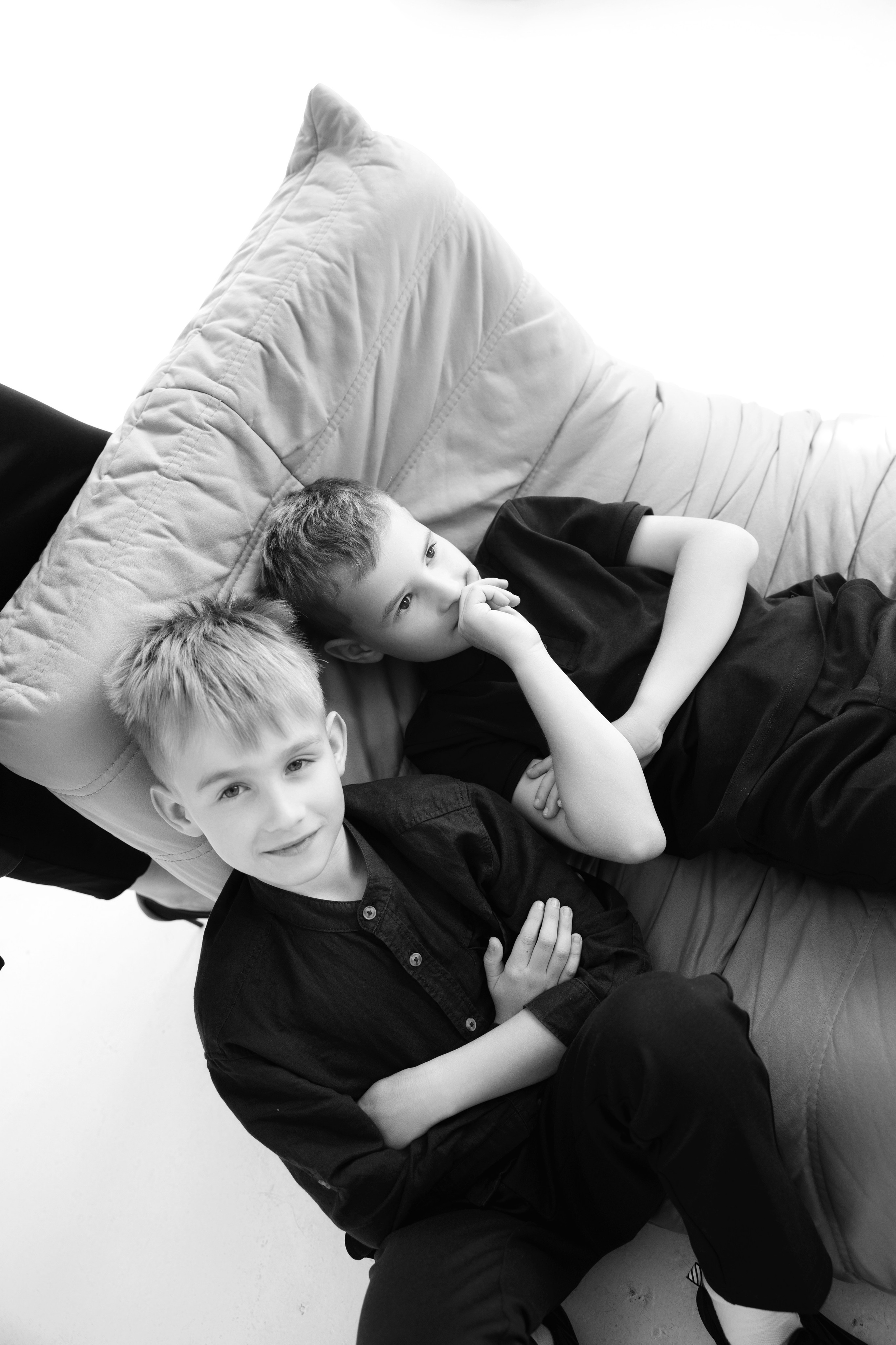 Съемка двойняшек в студии. Да еще и плюс один!. Фотограф новорожденных, детский фотограф  Москва.Семейная съемка Москва. Семенова Анна