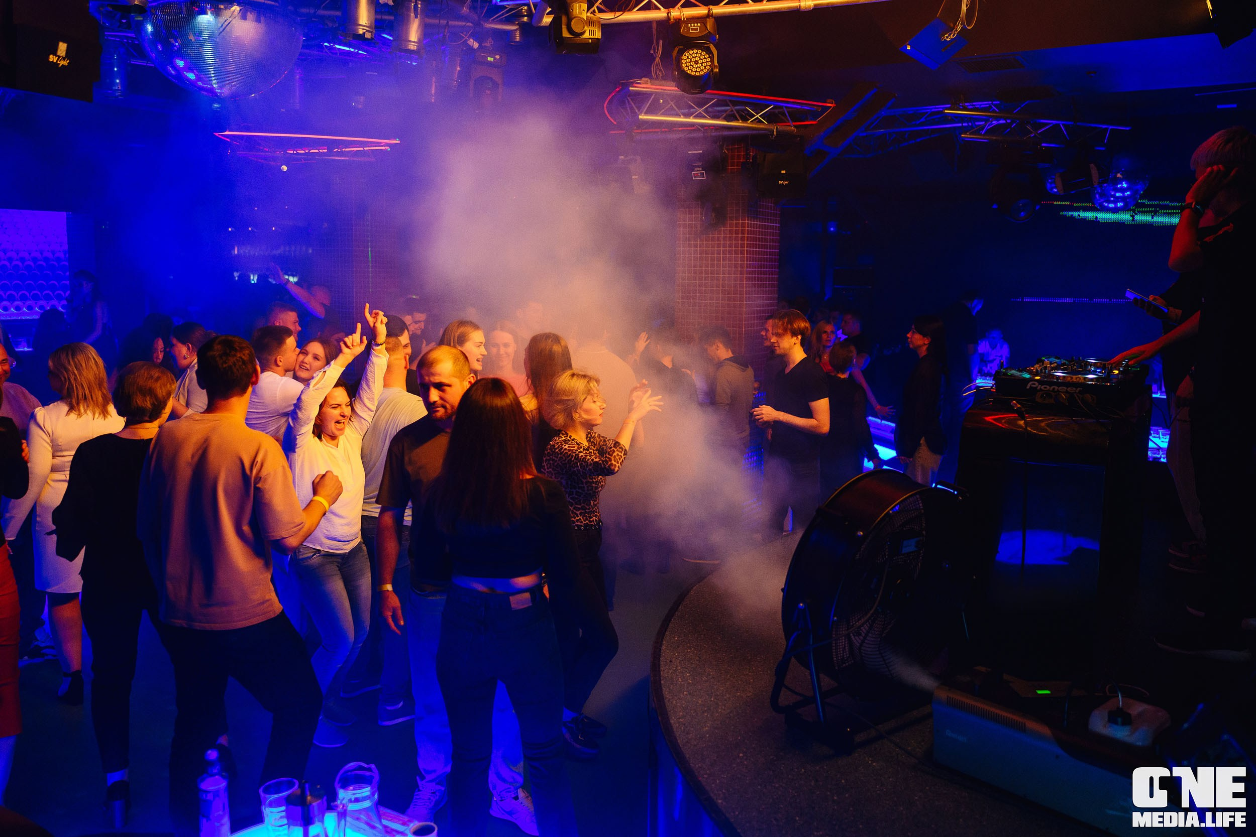 Фоторепортаж из РК Планета. One Media Life: фоторепортажи, фотоотчеты с мероприятий и заведений