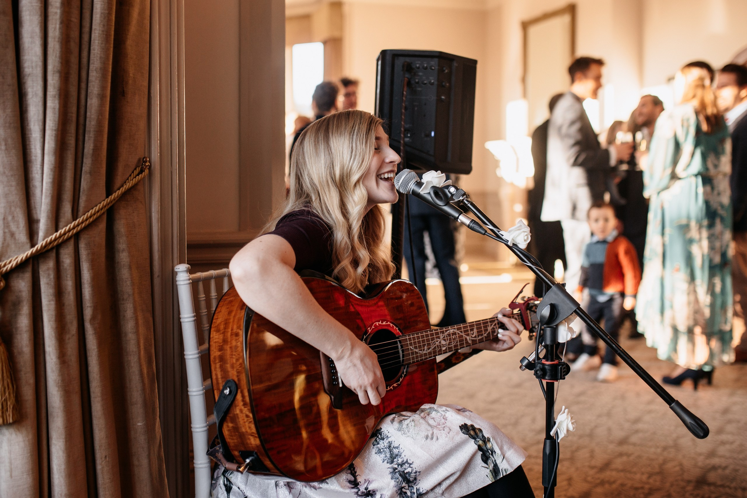 Hartsfield Manor Wedding. Moments Catchers — Wedding Photography & Video Duo in London