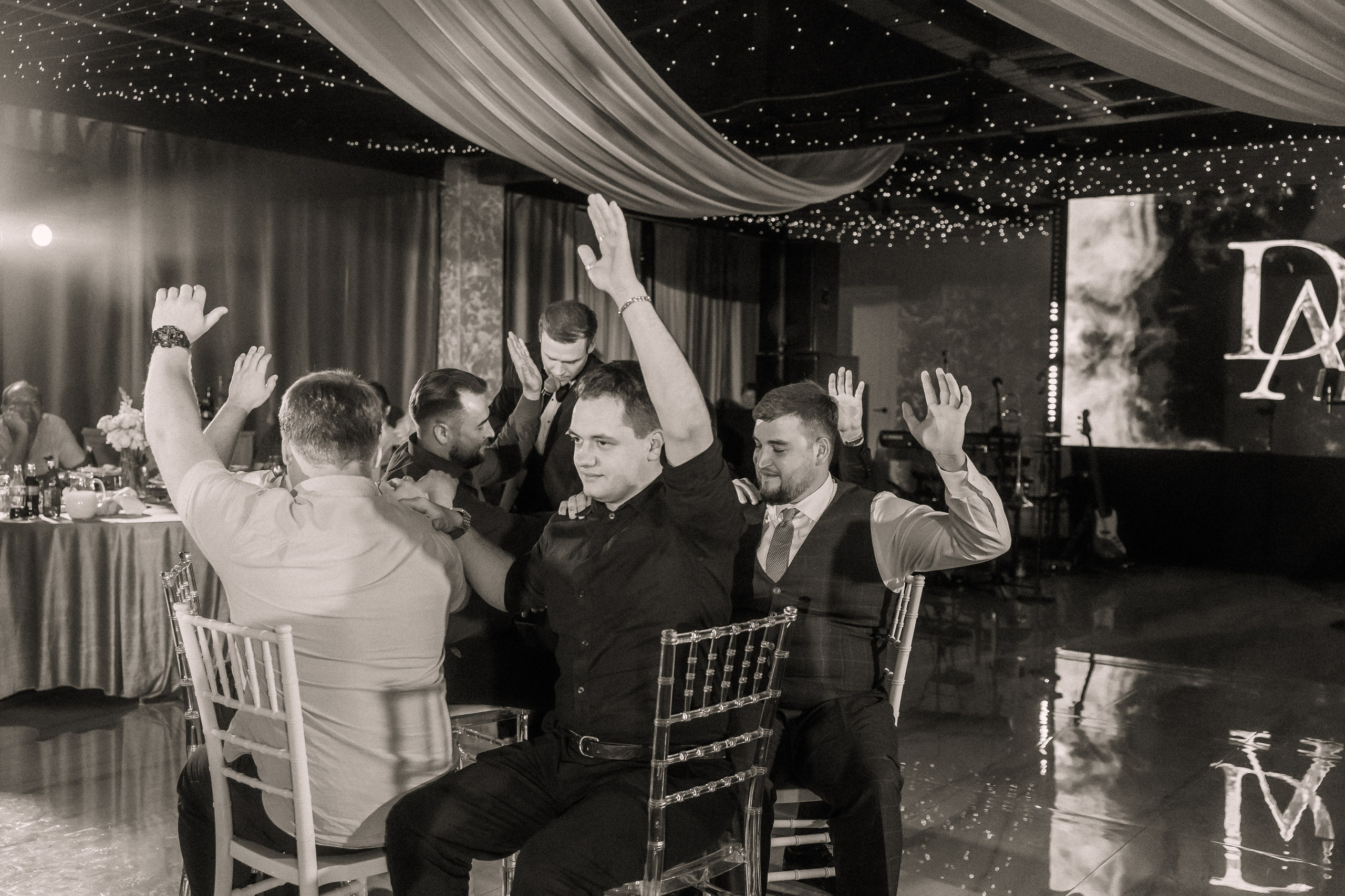 Даниил и Алина. Вечер любви. Свадебная фотография. Арина Рубах