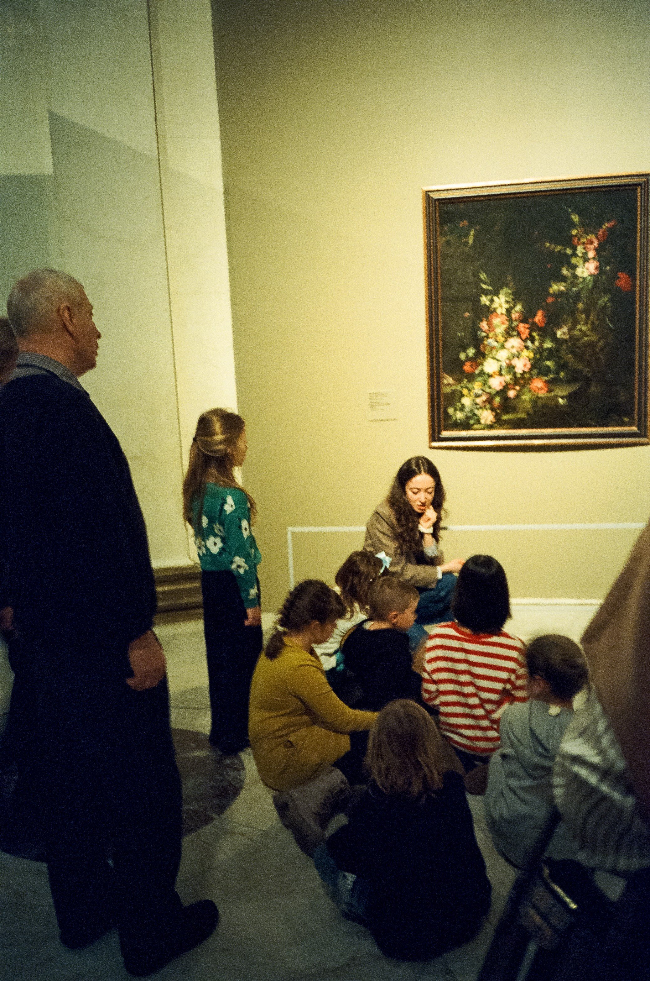 Цветы, плоды, музыкальные инструменты в Пушкинском музее. Фотограф-документалист Мария Осокина