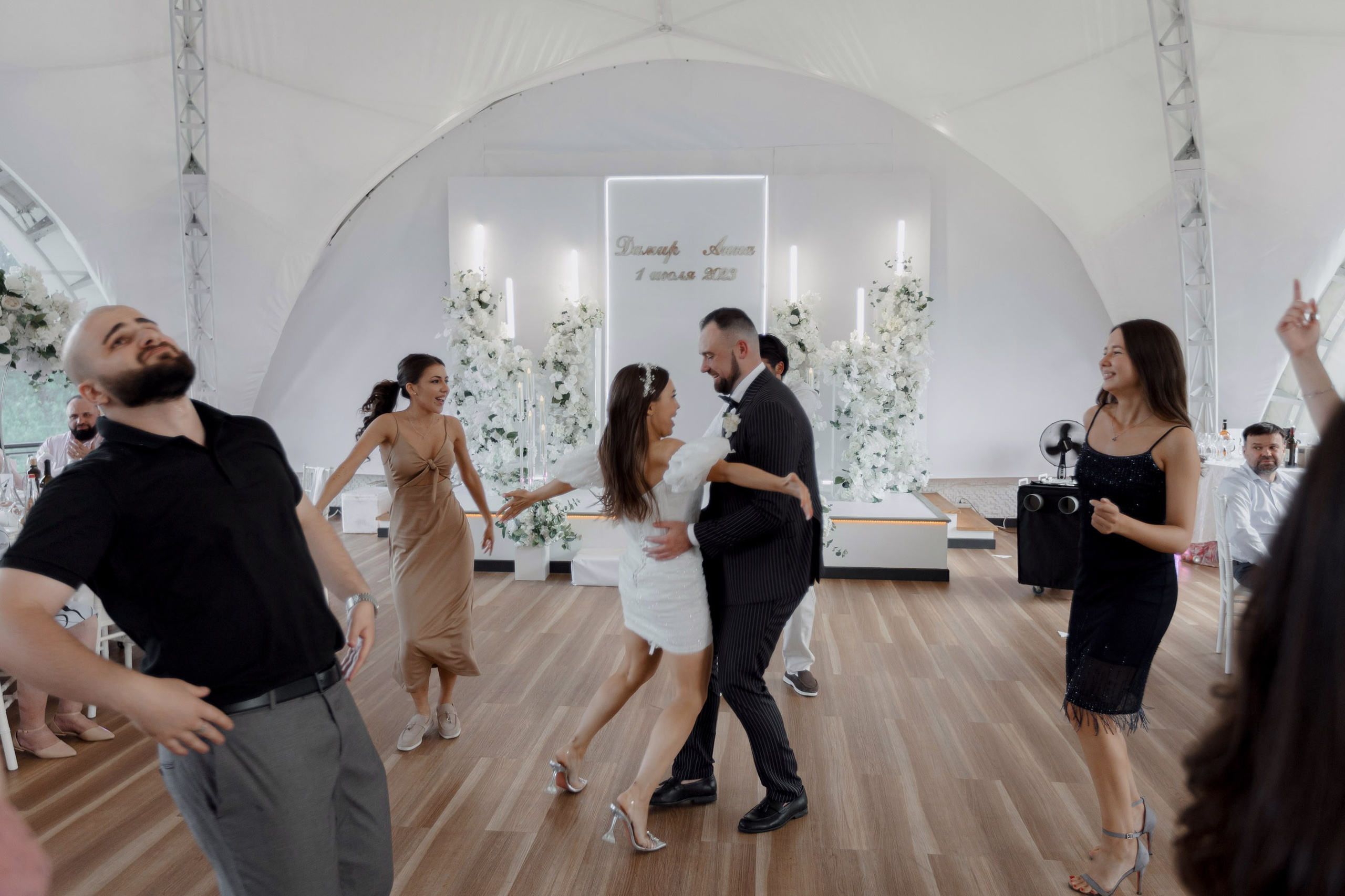 Дамир и Анна. Свадебный фотограф и видеограф Юрий и Эля Дубинины