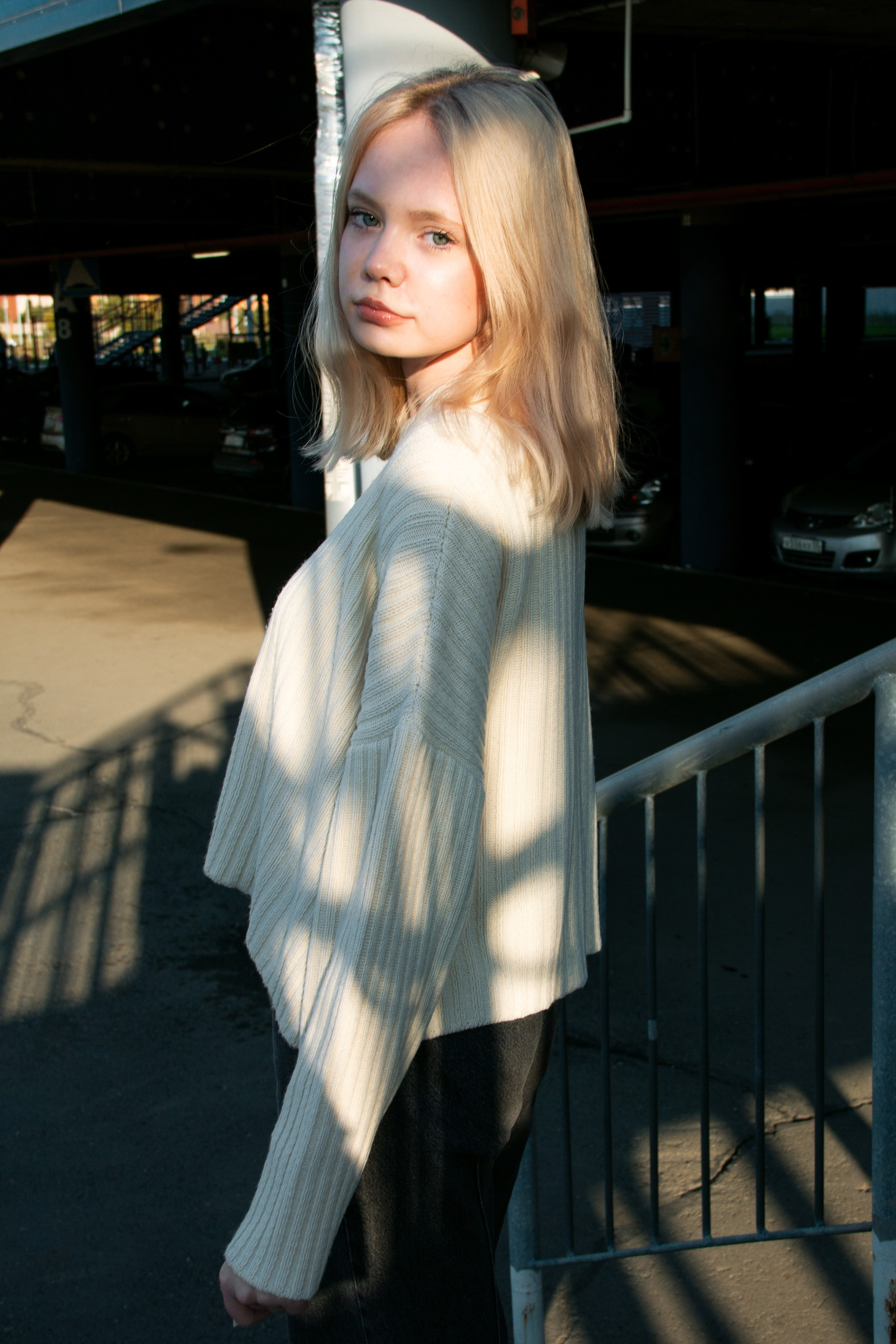 Яна. Главная