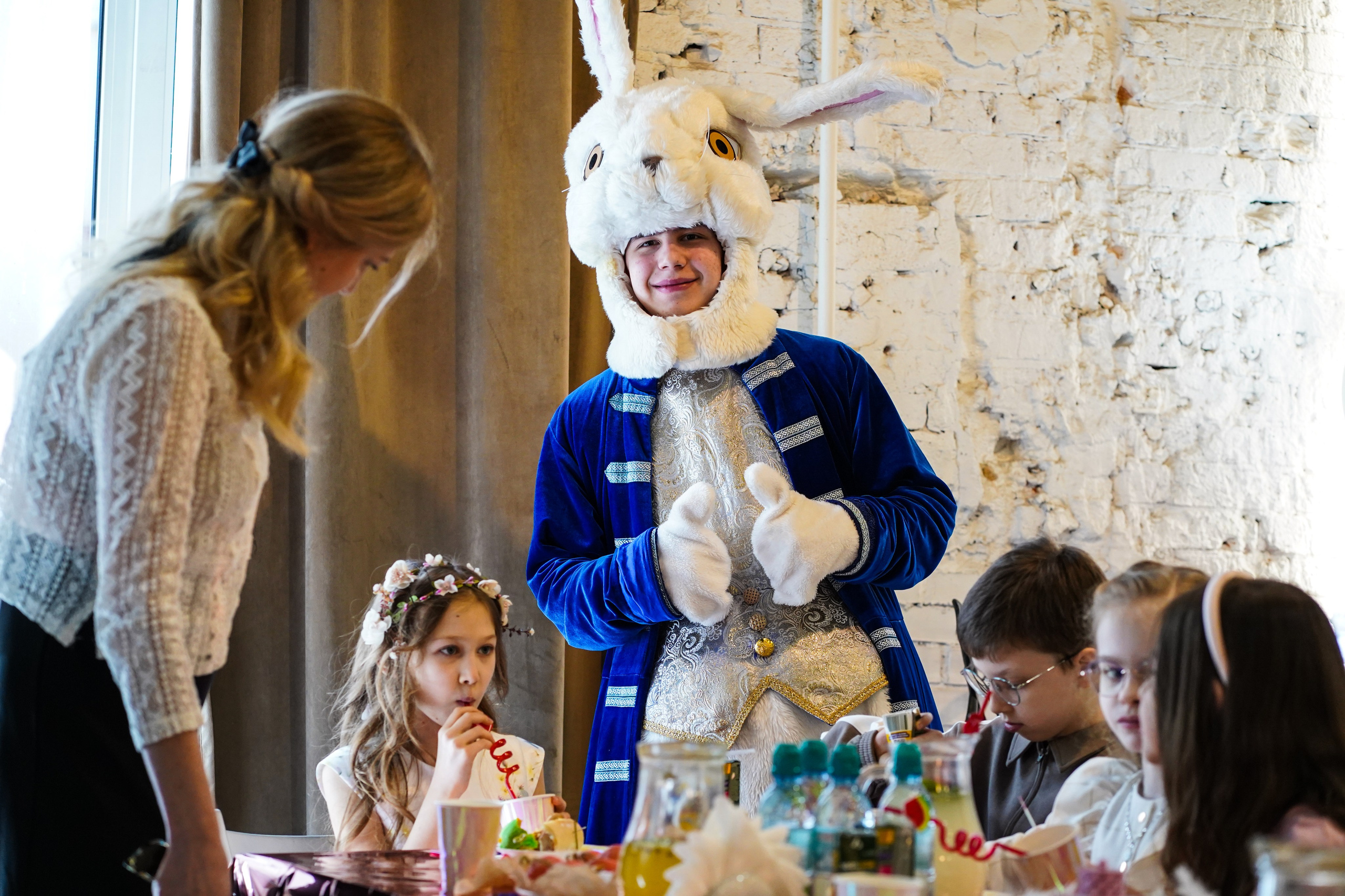 День Рождения Алиса в стране чудес. Фотограф