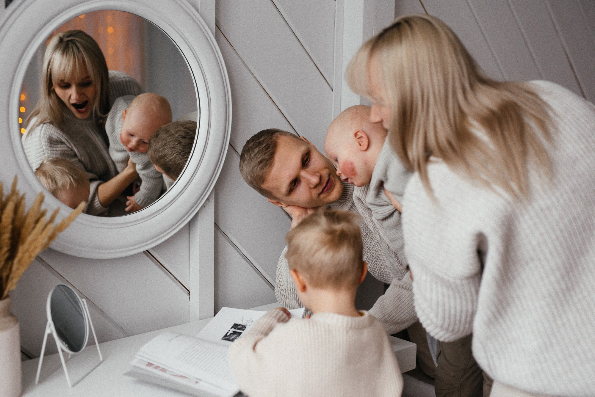 Новогодняя семейная история в студии