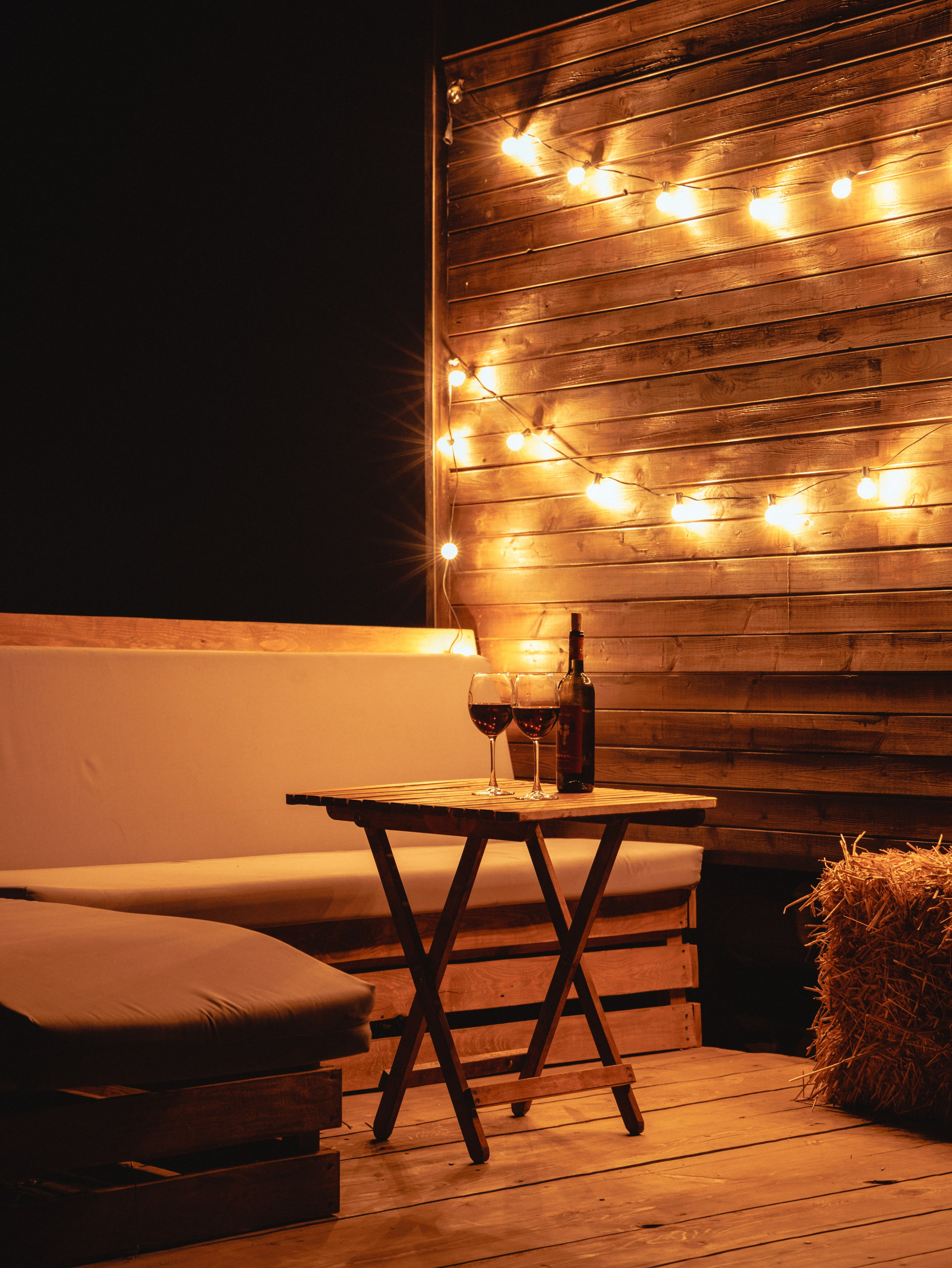 Domik в саду. Артем Корнев Фотограф