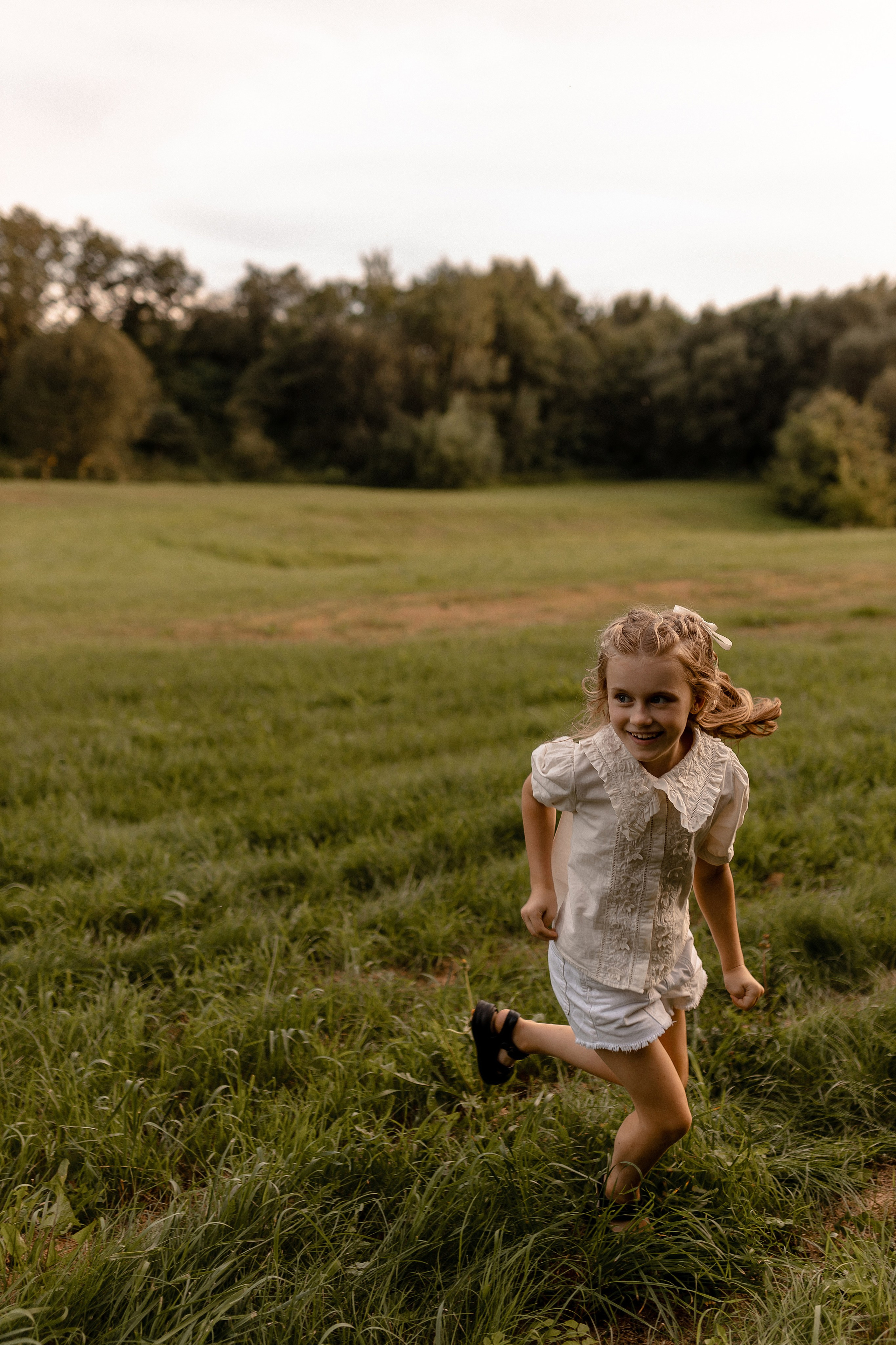 Юлия, Оливия, Эмилия. Свадебный фотограф Елена Ловцевич