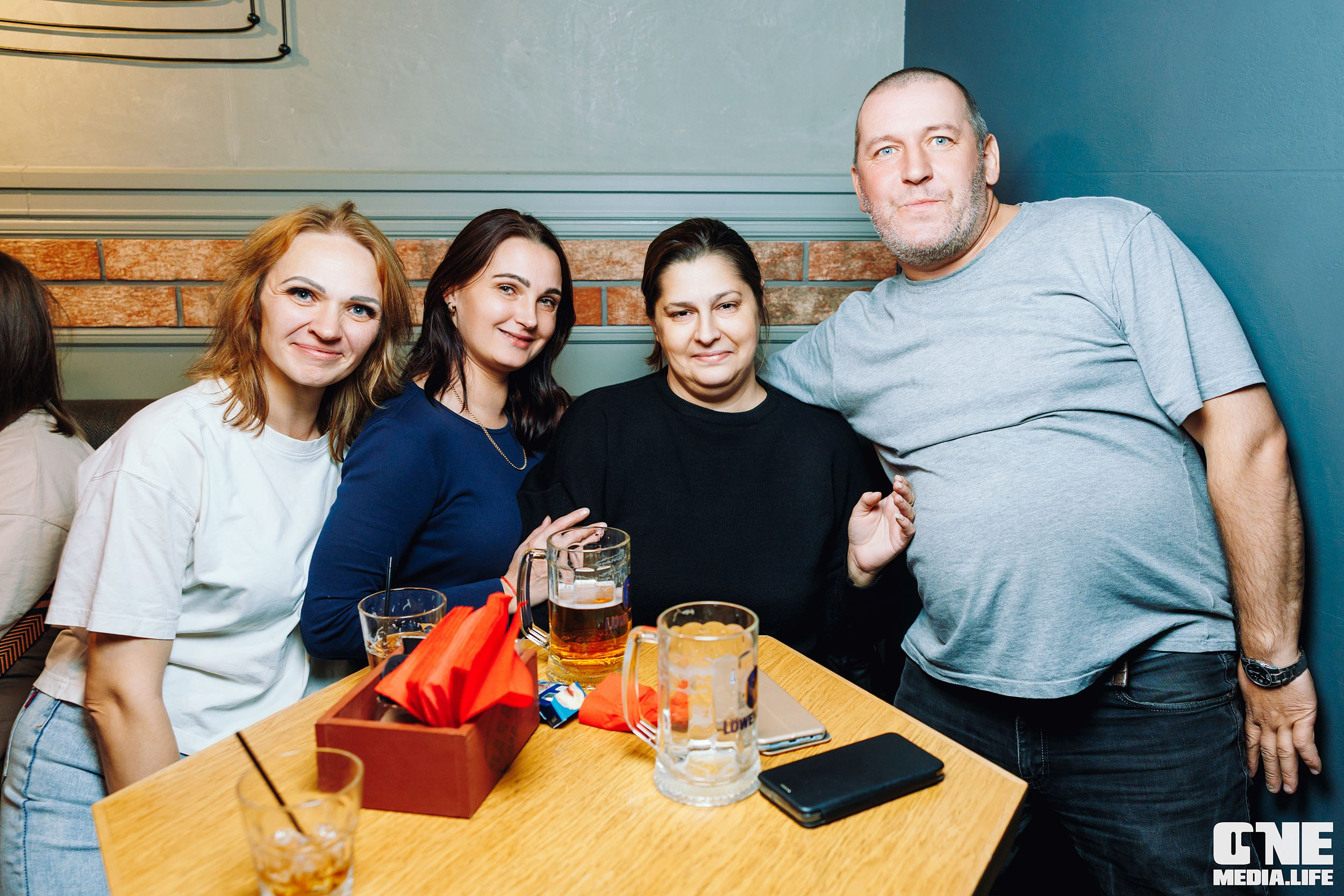 Фоторепортаж из бара Баррэ. One Media Life: фоторепортажи, фотоотчеты с мероприятий и заведений