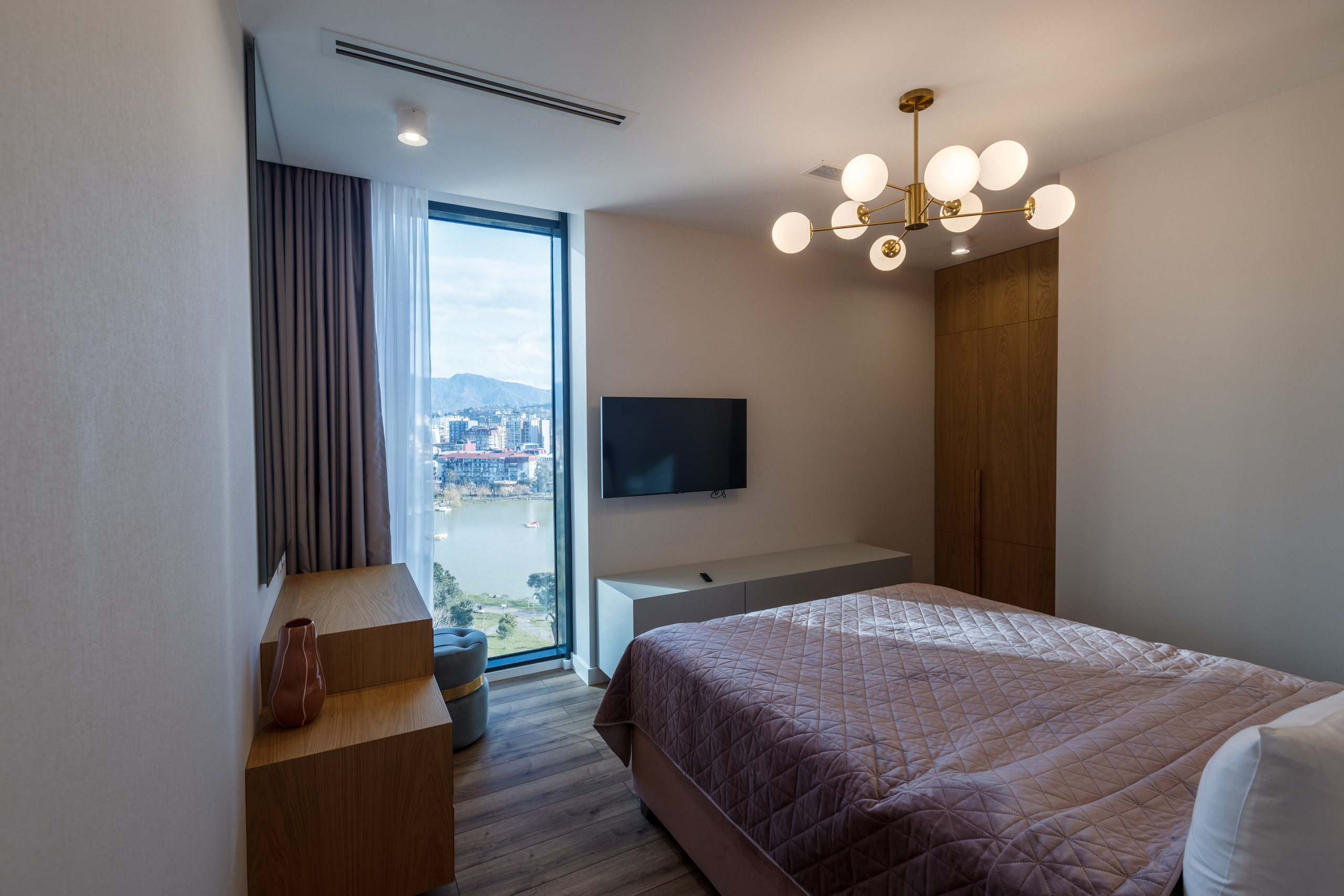 BELLEVUE RESIDENCE by HILTON. Режиссёр, клипмейкер, фотограф — Андрей Охота