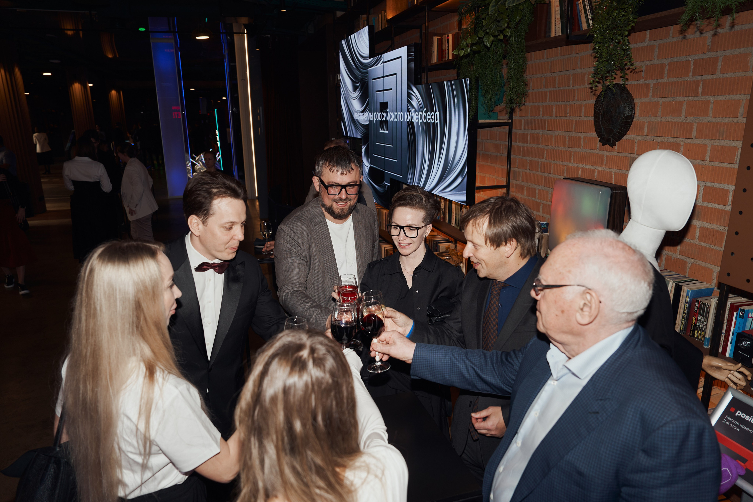 Клинике «Будь Здоров» 20 лет. Свадебный фотограф в Москве и Подмосковье Виктор Одинцов