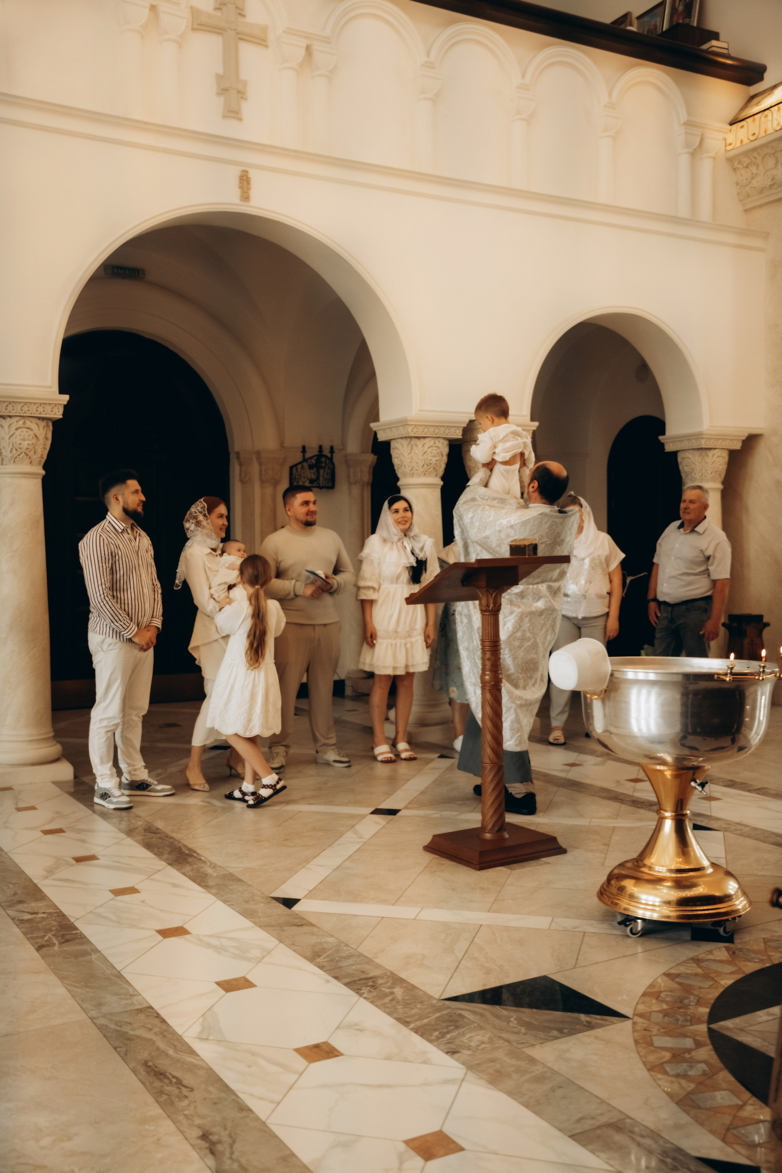 Крещение Настеньки и Максимки. Фотограф Мария Миллс | Минск