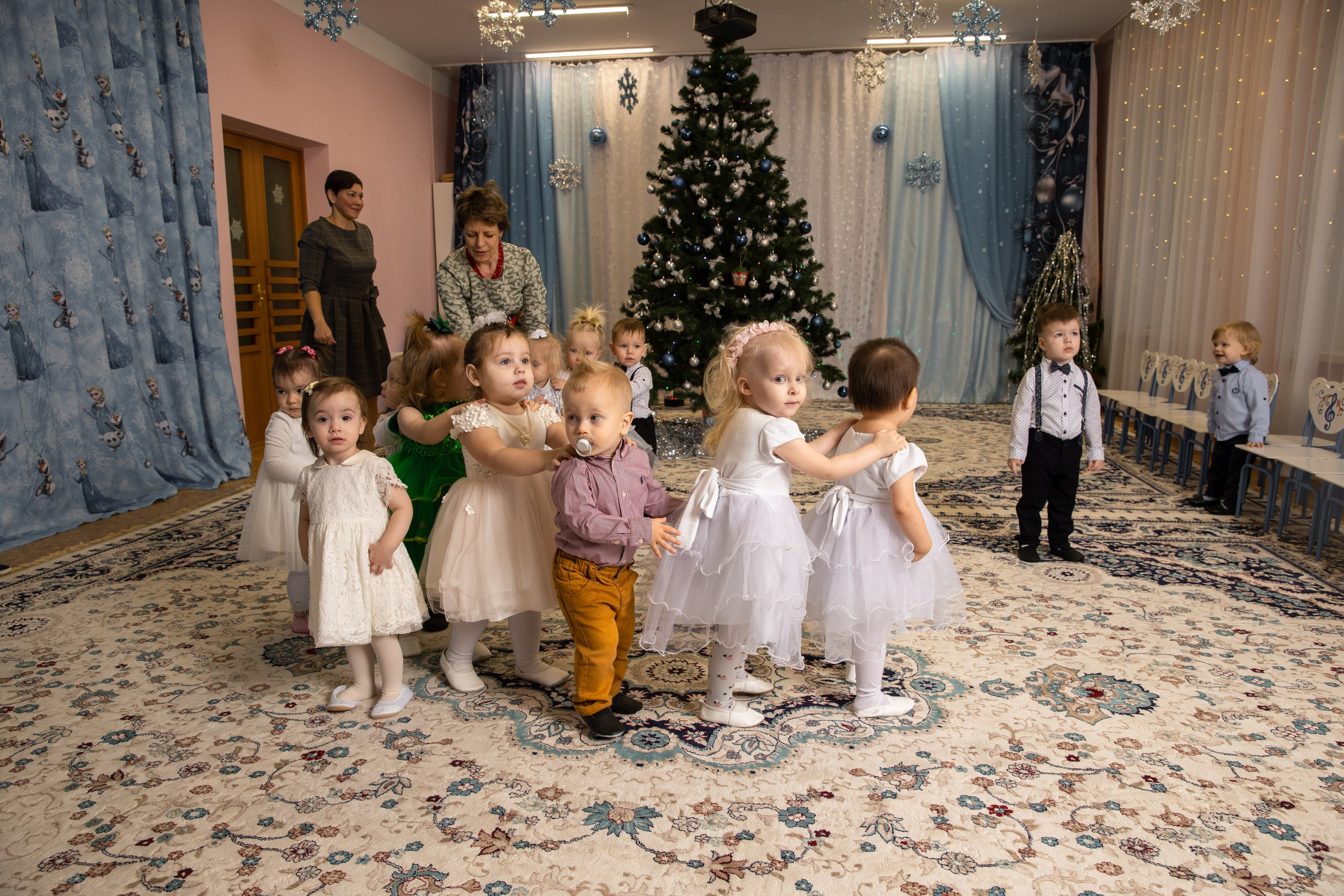 Новогодний утренник Успех. Фотограф в Железнодорожном и Балашихе