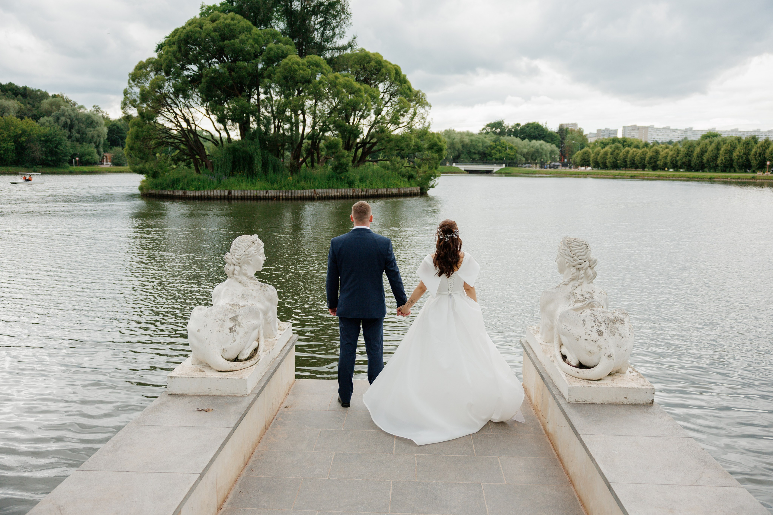 Свадебная фотосессия в Царицыно. Свадебная съёмка в Москве