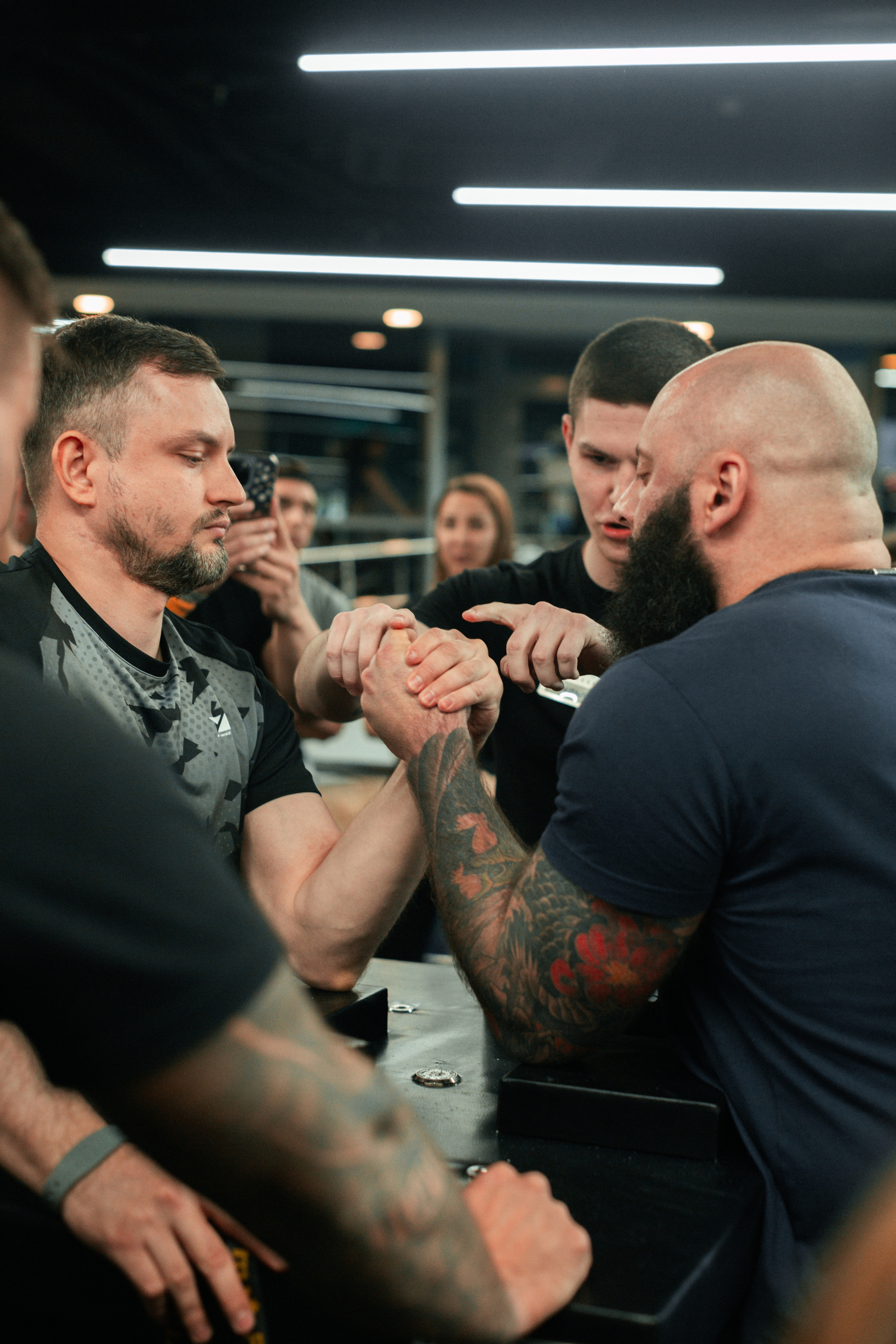 Соревнования по армрестлингу