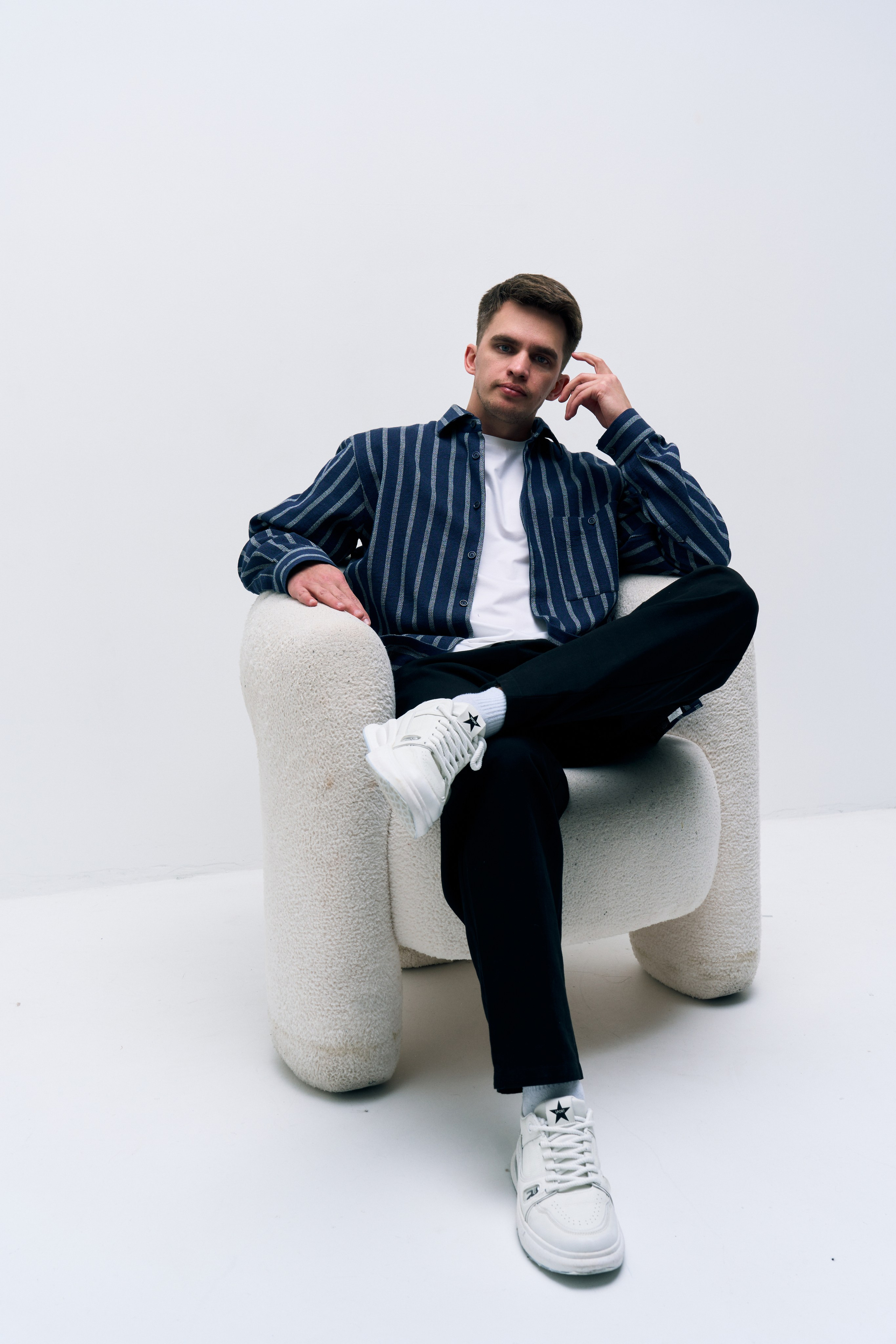 Студийная для бренда. Иван Упоров — фотограф, рилсмейкер чебоксары