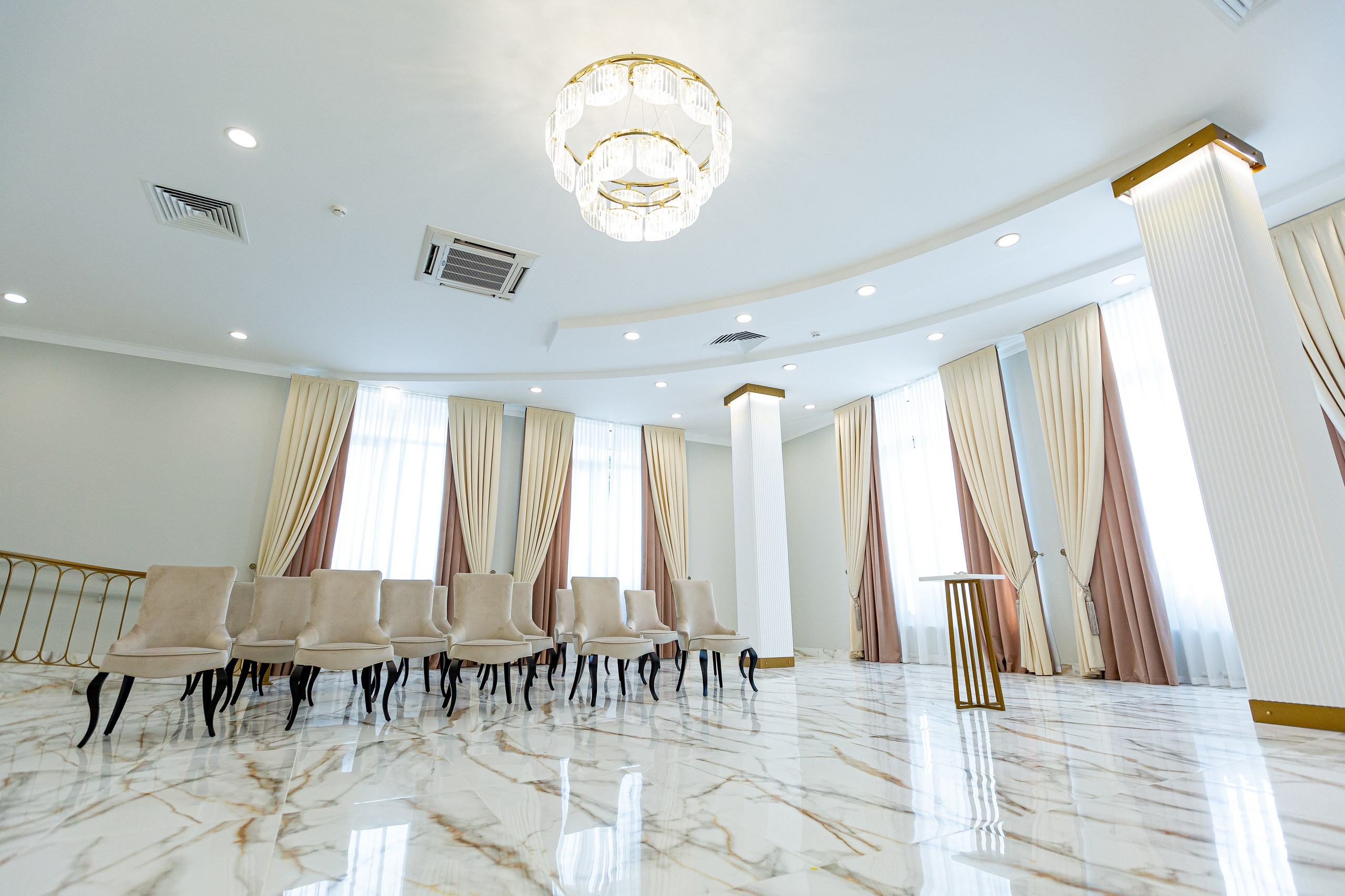 Шипиловский ЗАГС (г.Москва). Профессиональный фотограф Natali Aieteia