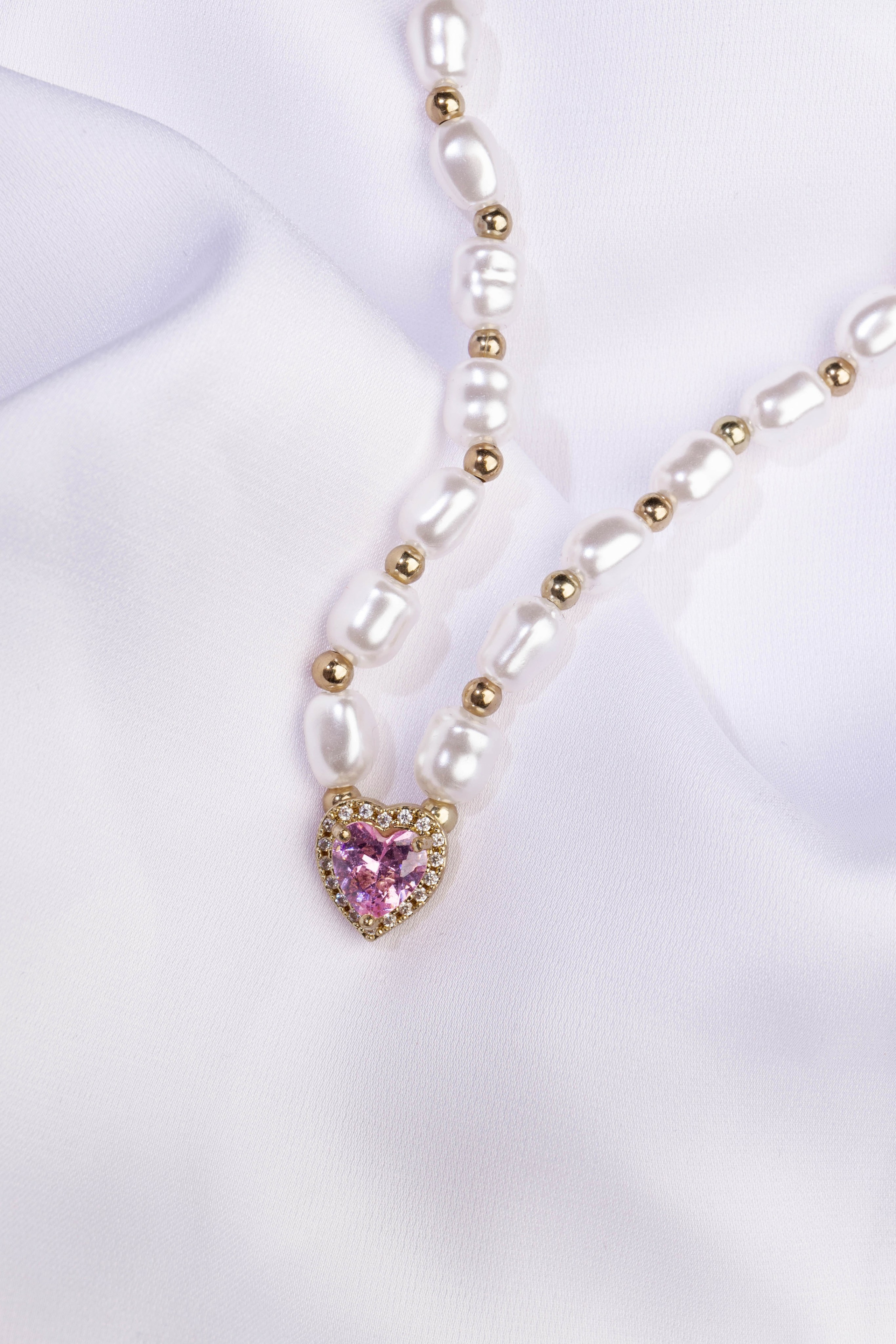 Ювелирные украшения. Предметный фотограф в Крыму Ольга Шестакова