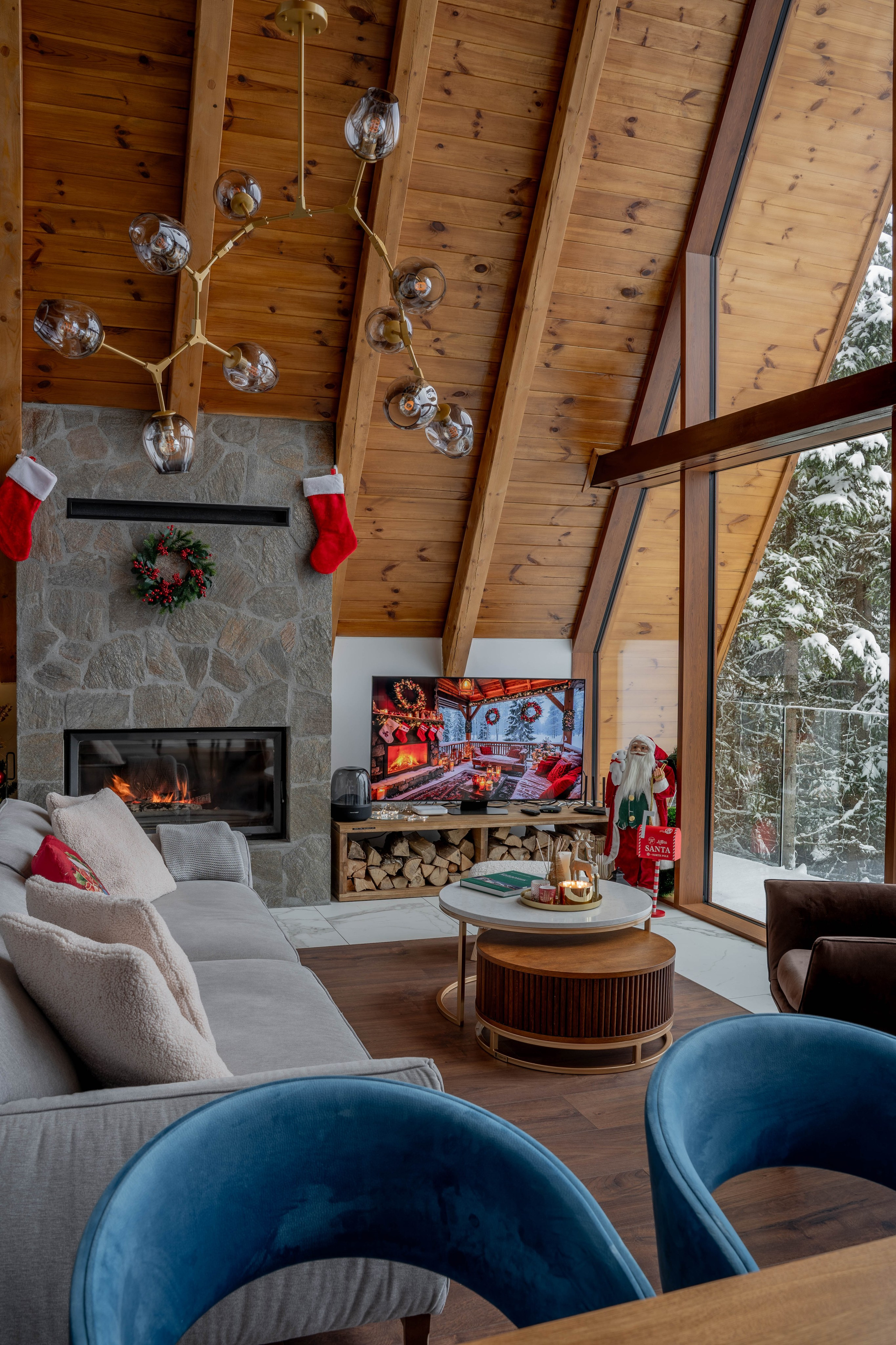 Sofia Kop. Photographer Liana Sudets Serbia Kopaonik Brzece Brus