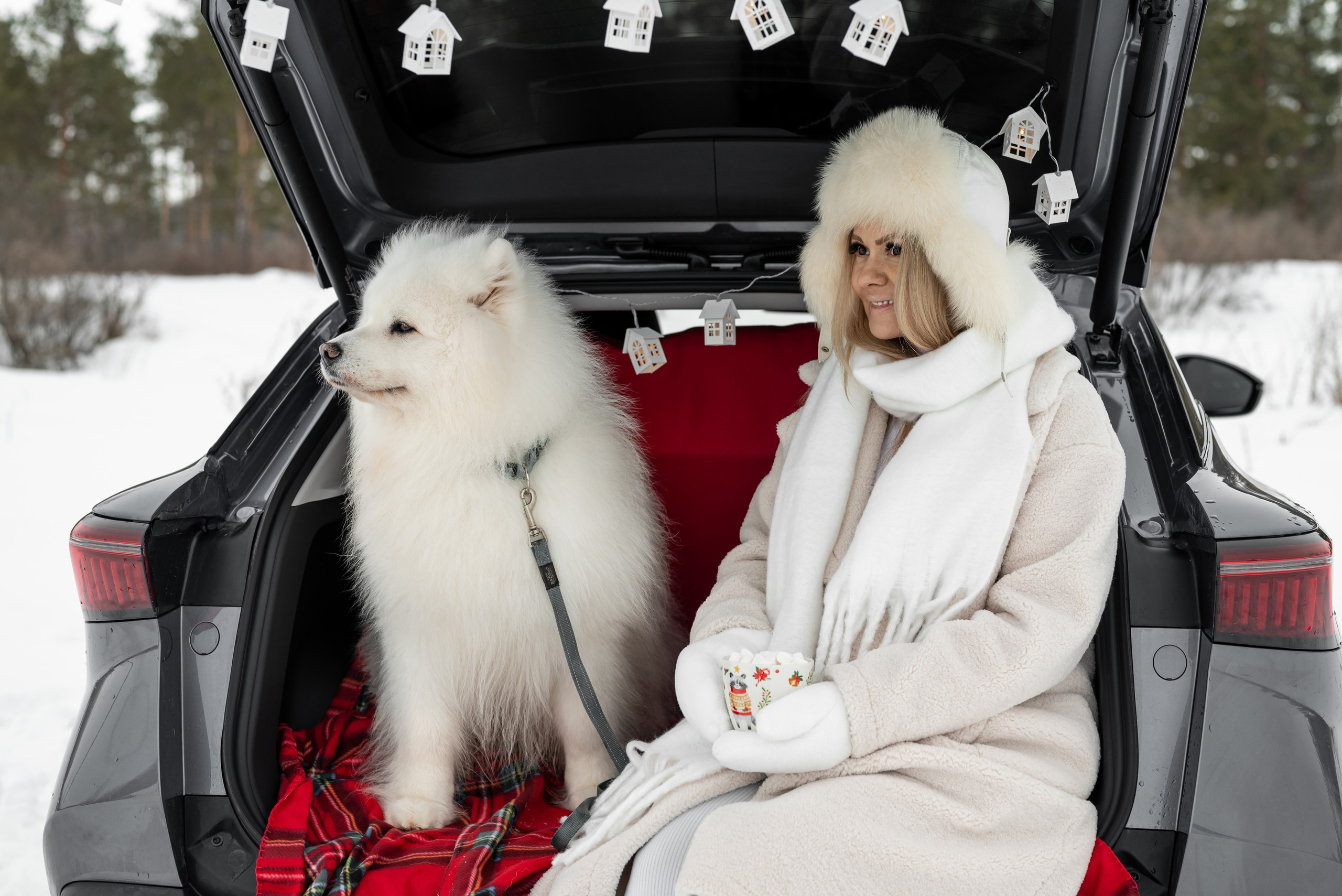 Фотопроект с Платоном и машиной на улице. Фотограф в городе Салават