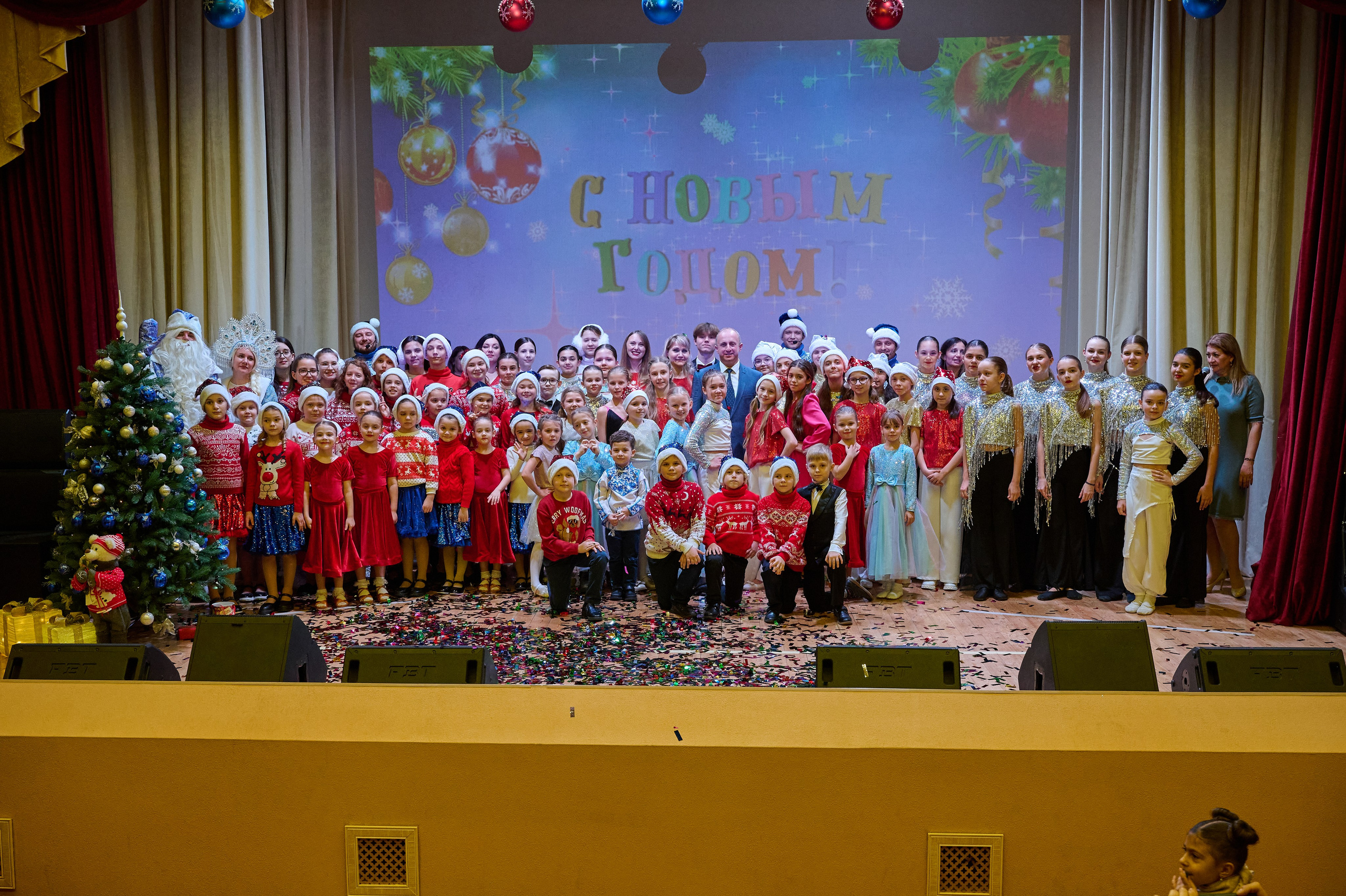 Новогодний концерт. Жизнь курорта Кабардинка в фотографиях