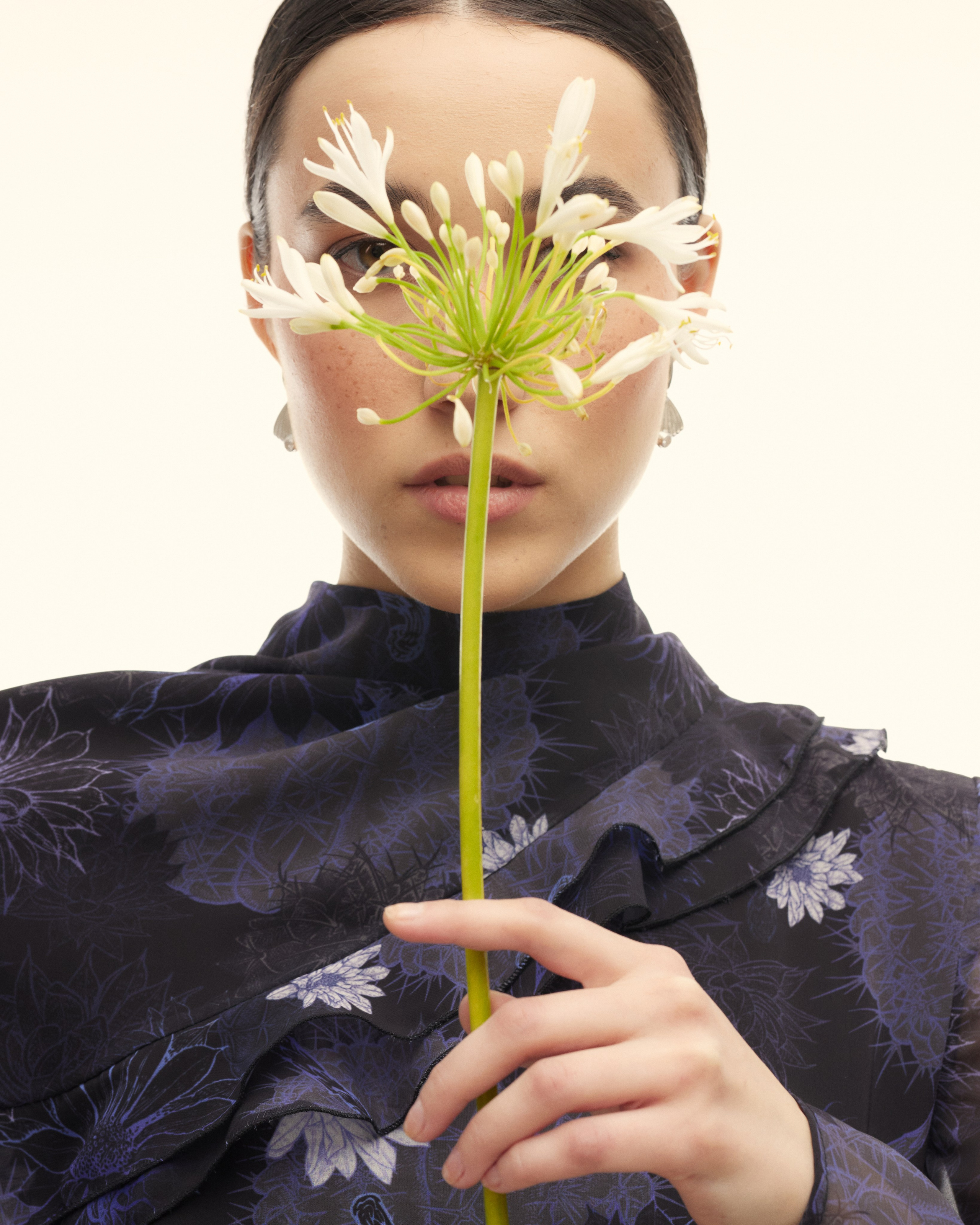 Tamen. Fashion and advertising photographer