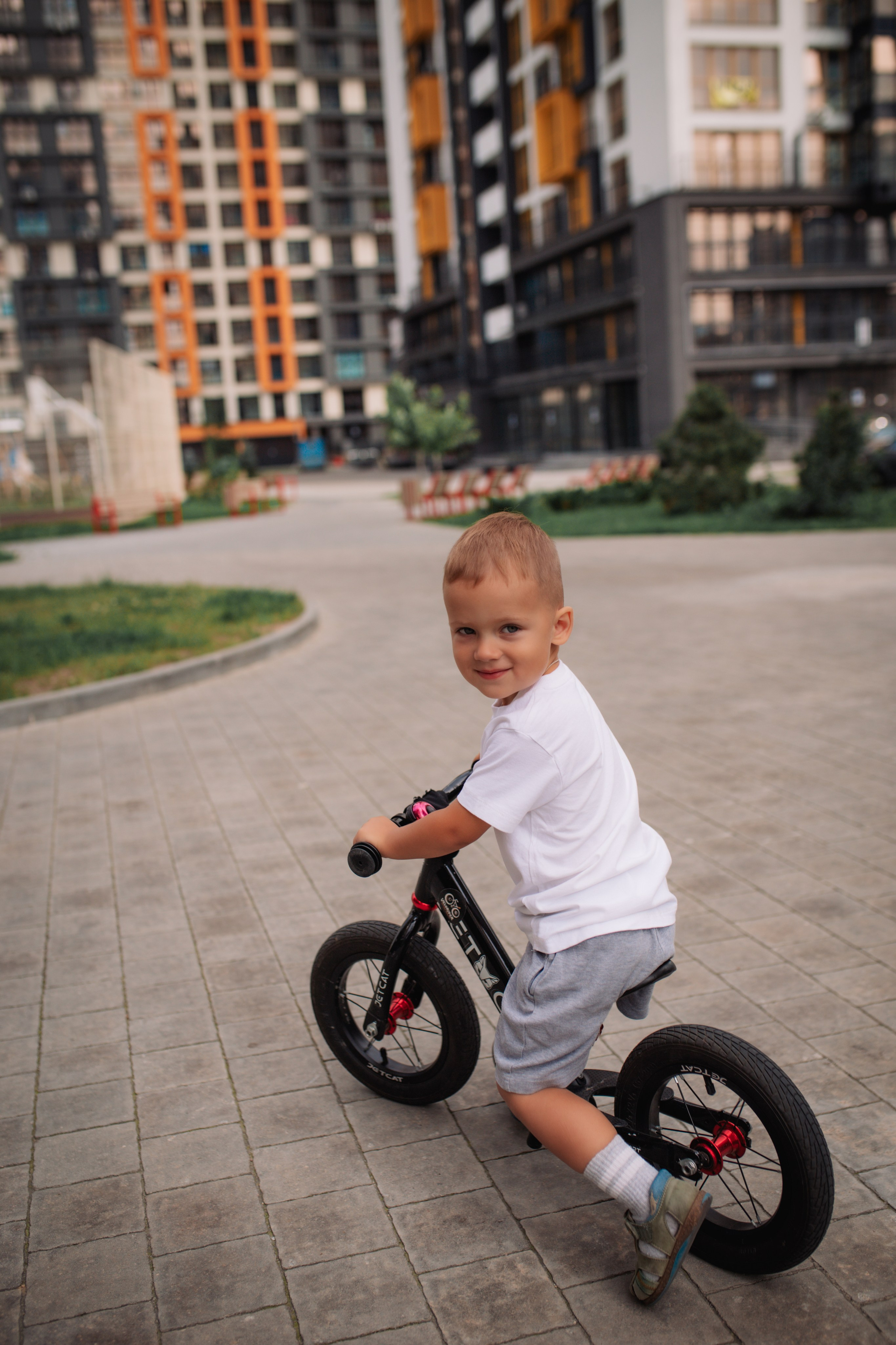 Семейная прогулка