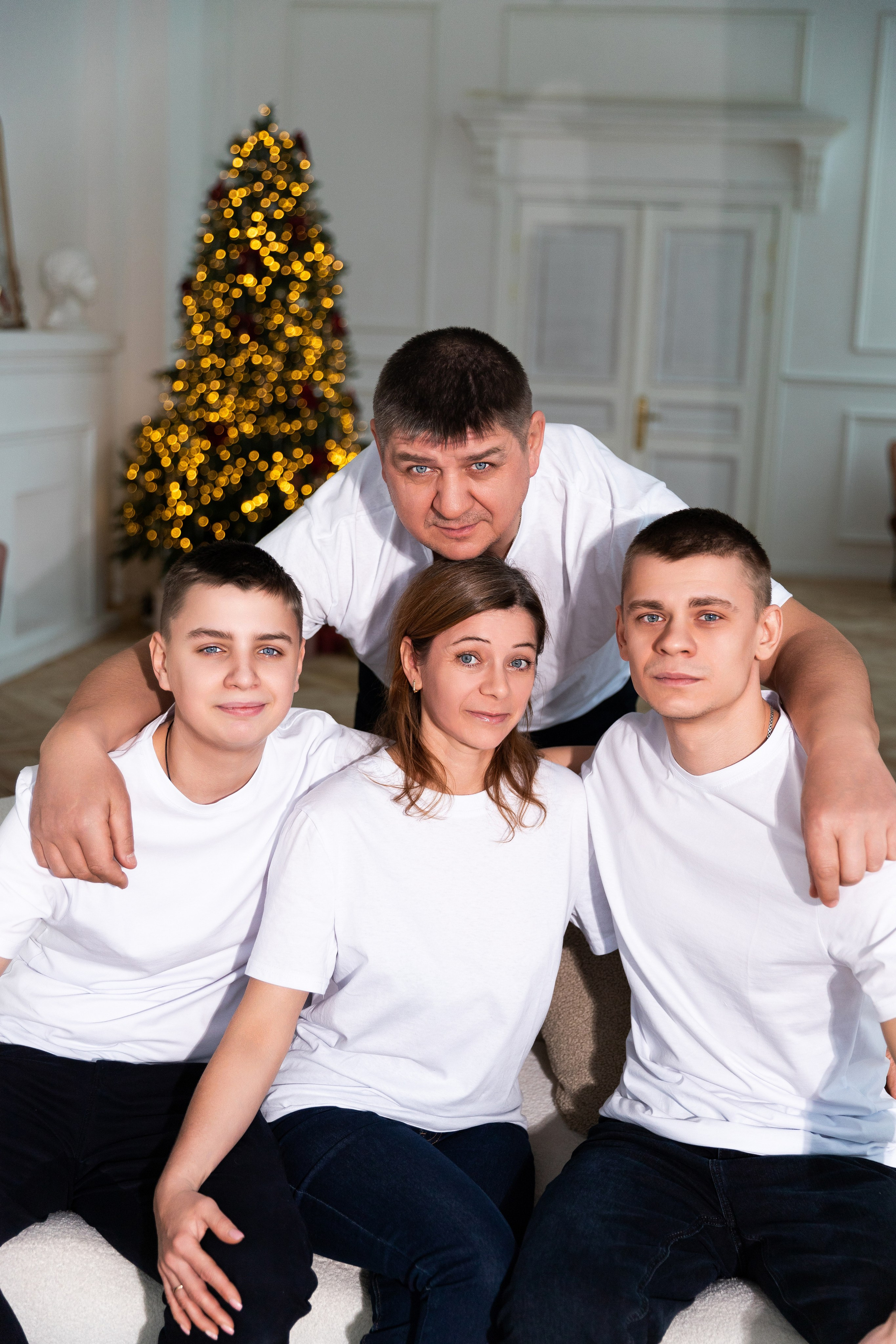 Евгений, Ольга, Данил и Матвей. Семейный фотограф в Екатеринбурге и Красноуфимске Евгения Лягаева