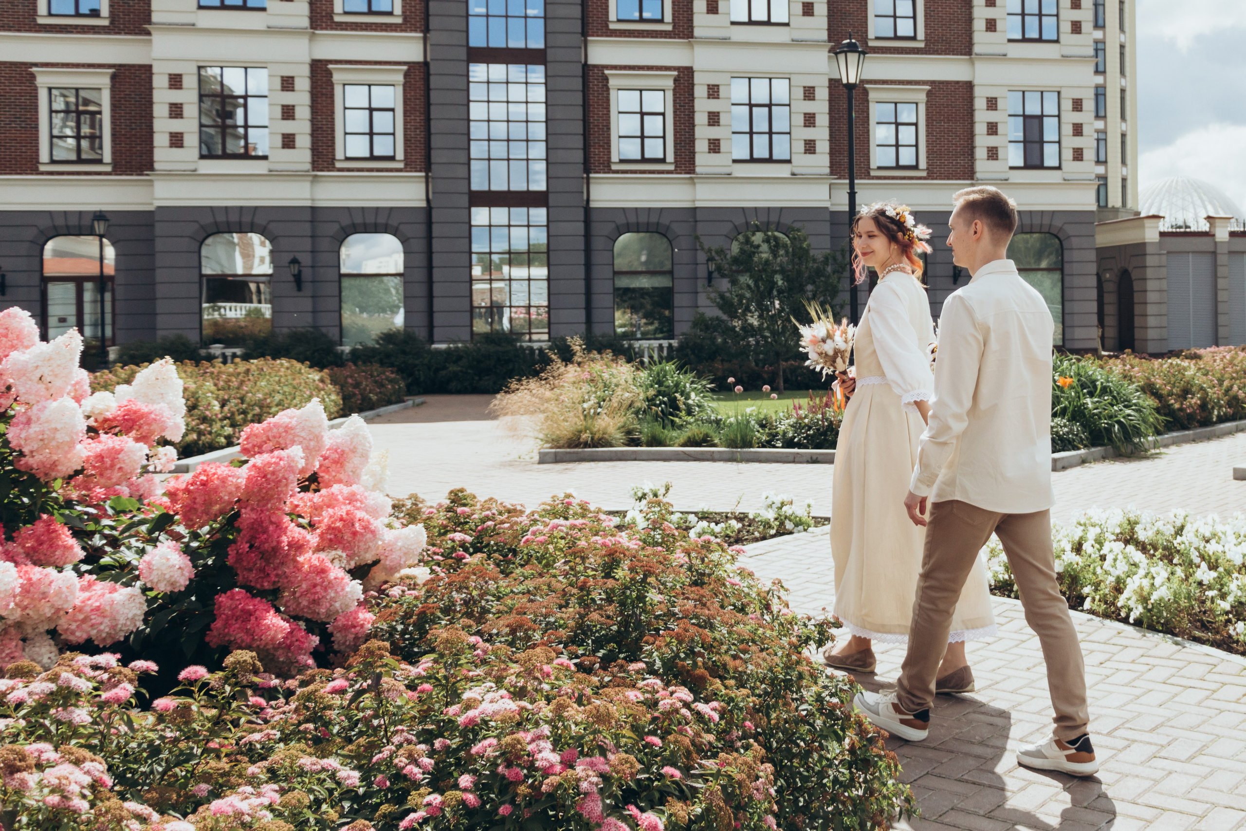 Алексей и Елизавета. Свадебная фотосессия Екатеринбург, прогулка жениха и невесты. Фотограф в Екатеринбурге Пойгина Елена