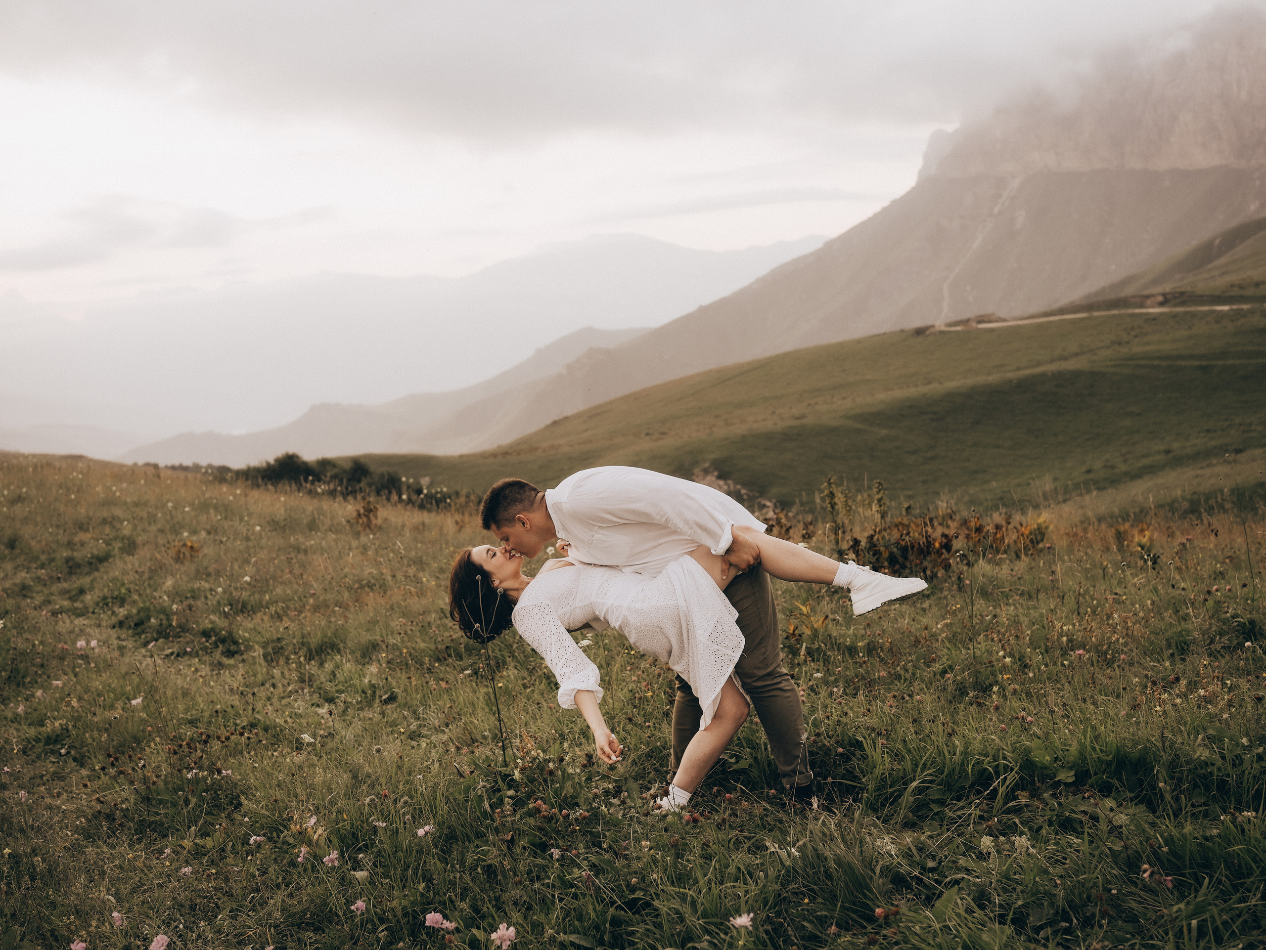 Съемка Love story (лавстори) Алёны и Дмитрия. Свадебный фотограф Ирина Беляева Пятигорск|Кисловодск|Эльбрус|Домбай