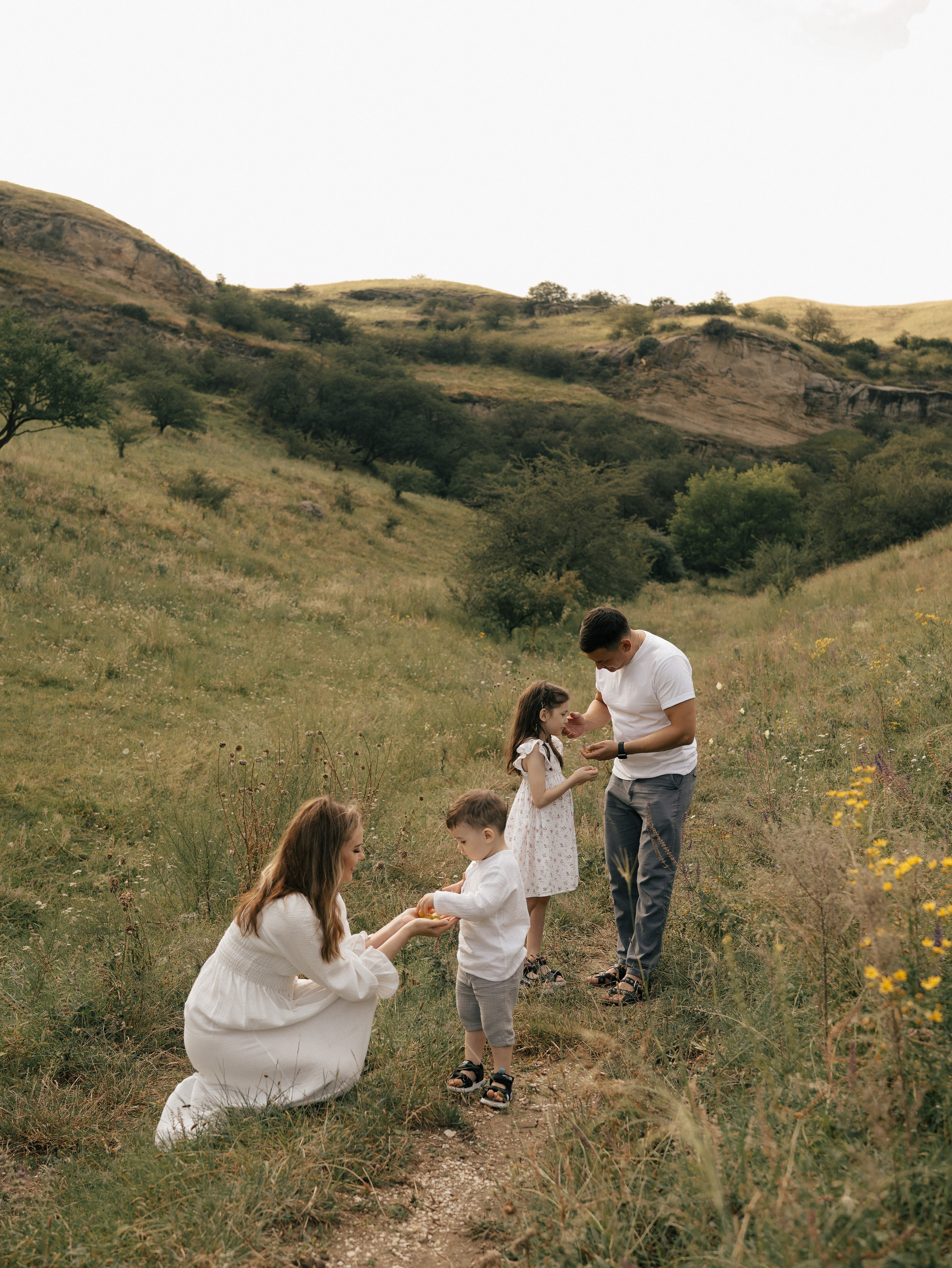 Семейная съемка Алисы и Романа с детьми. Свадебный фотограф Ирина Беляева Пятигорск|Кисловодск|Эльбрус|Домбай
