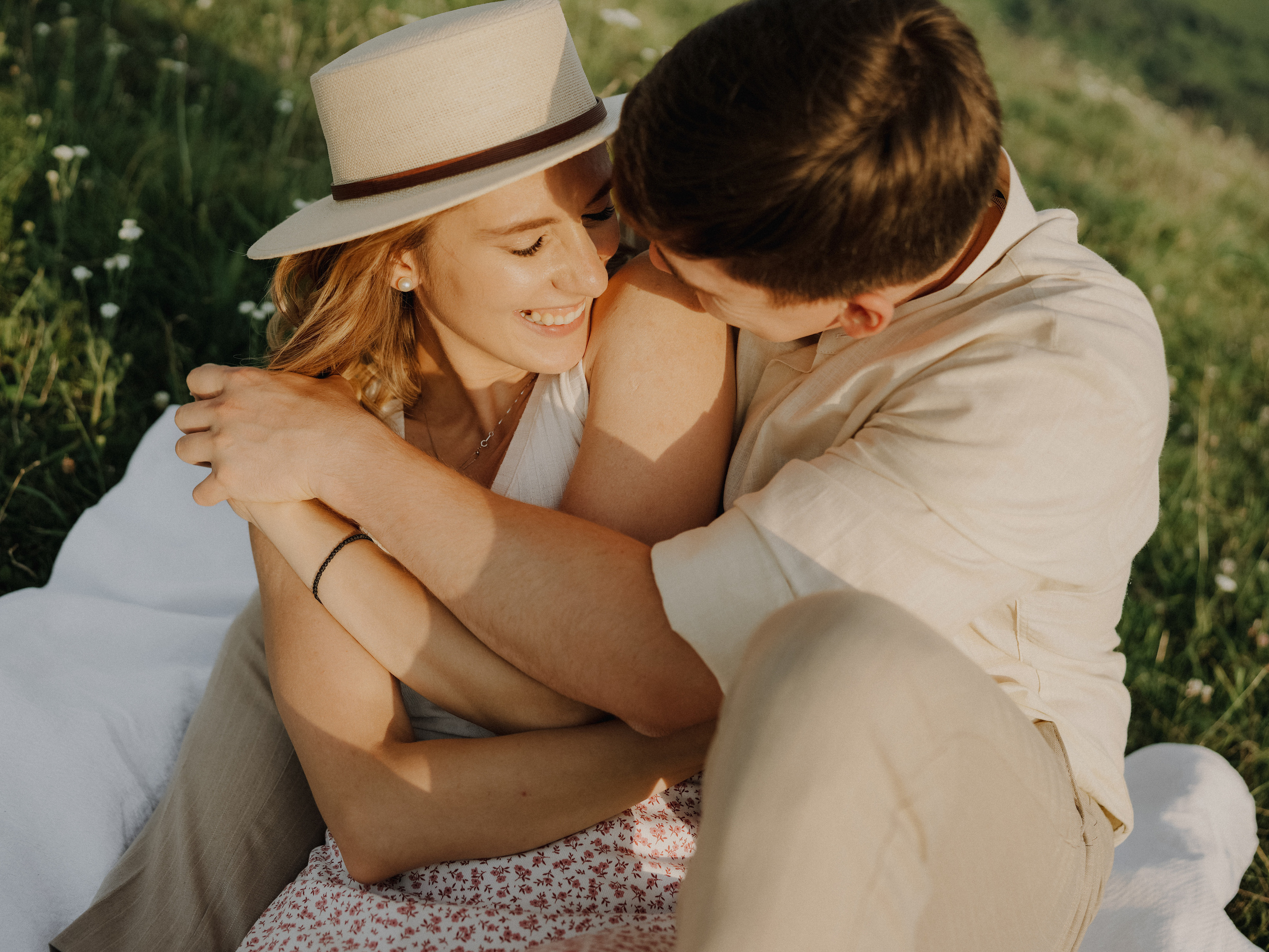 Съемка Love story (лавстори) Юлии и Даниила. Свадебный фотограф Ирина Беляева Пятигорск|Кисловодск|Эльбрус|Домбай