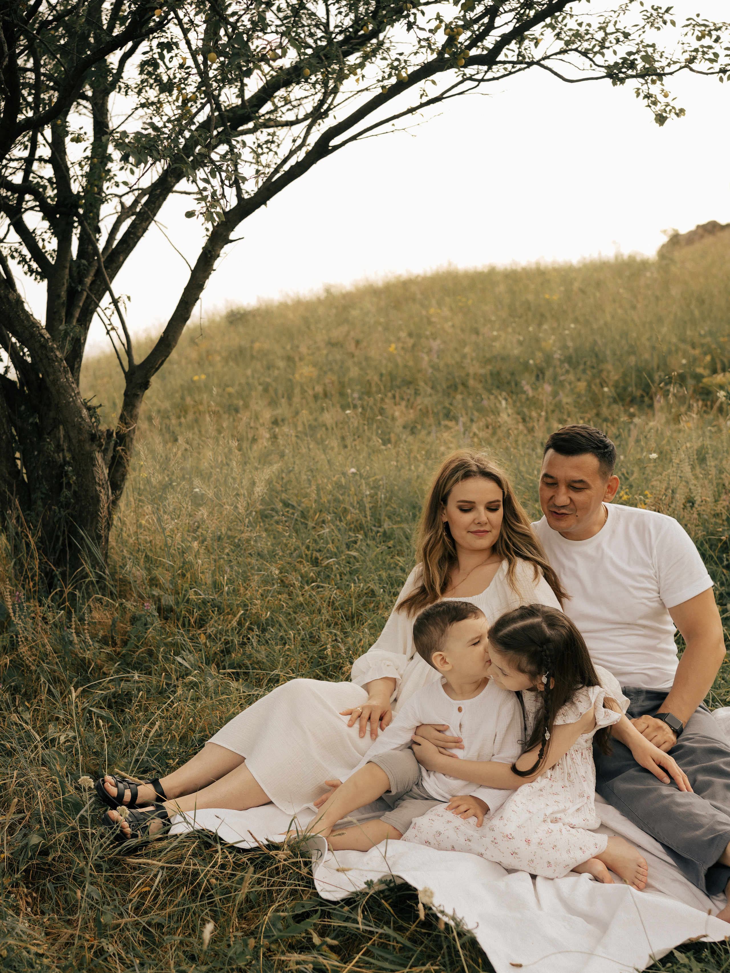 Семейная съемка Алисы и Романа с детьми. Свадебный фотограф Ирина Беляева Пятигорск|Кисловодск|Эльбрус|Домбай