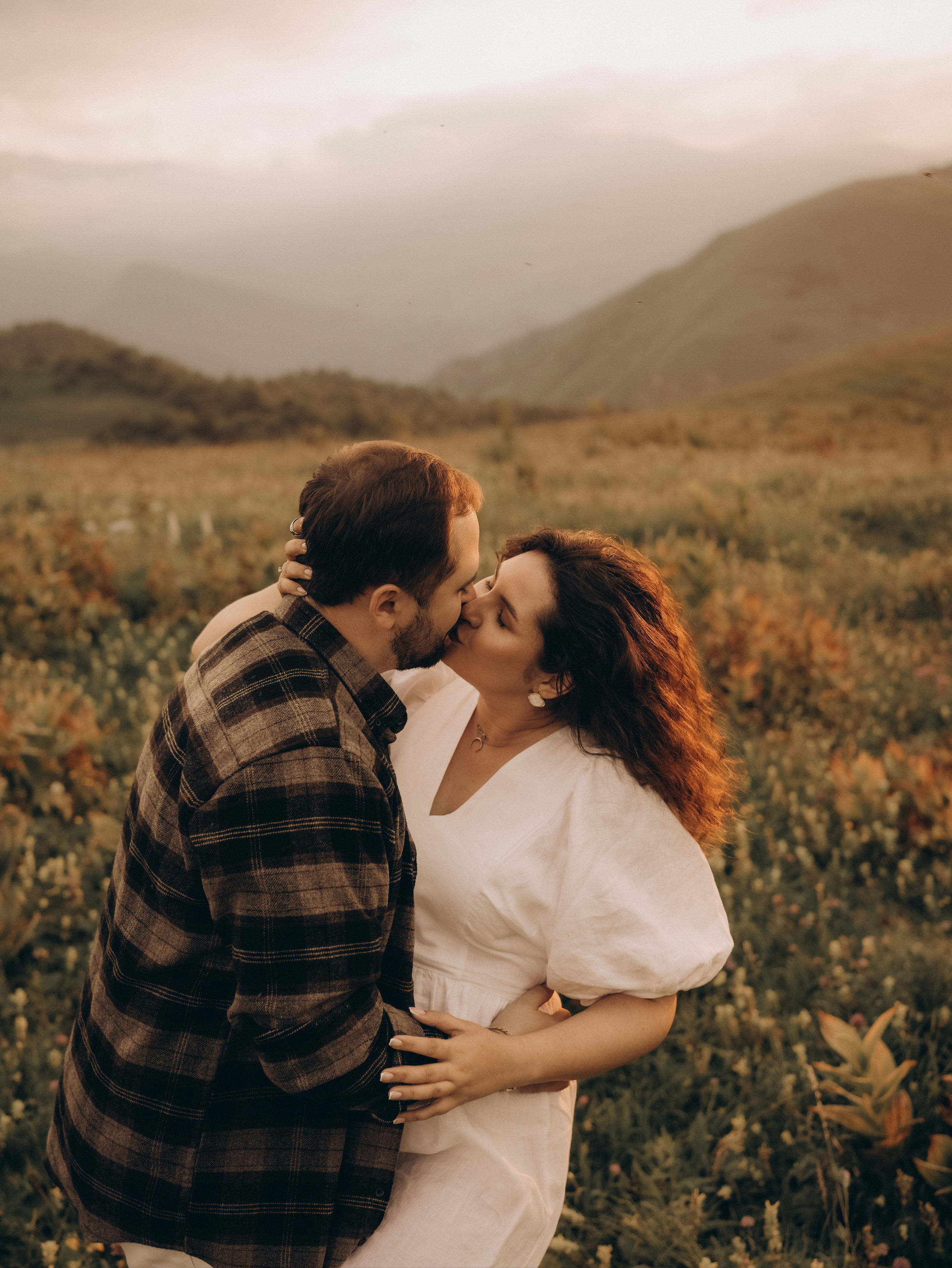 Съемка Love story (лавстори) Ульяны и Павла. Свадебный фотограф Ирина Беляева Пятигорск|Кисловодск|Эльбрус|Домбай