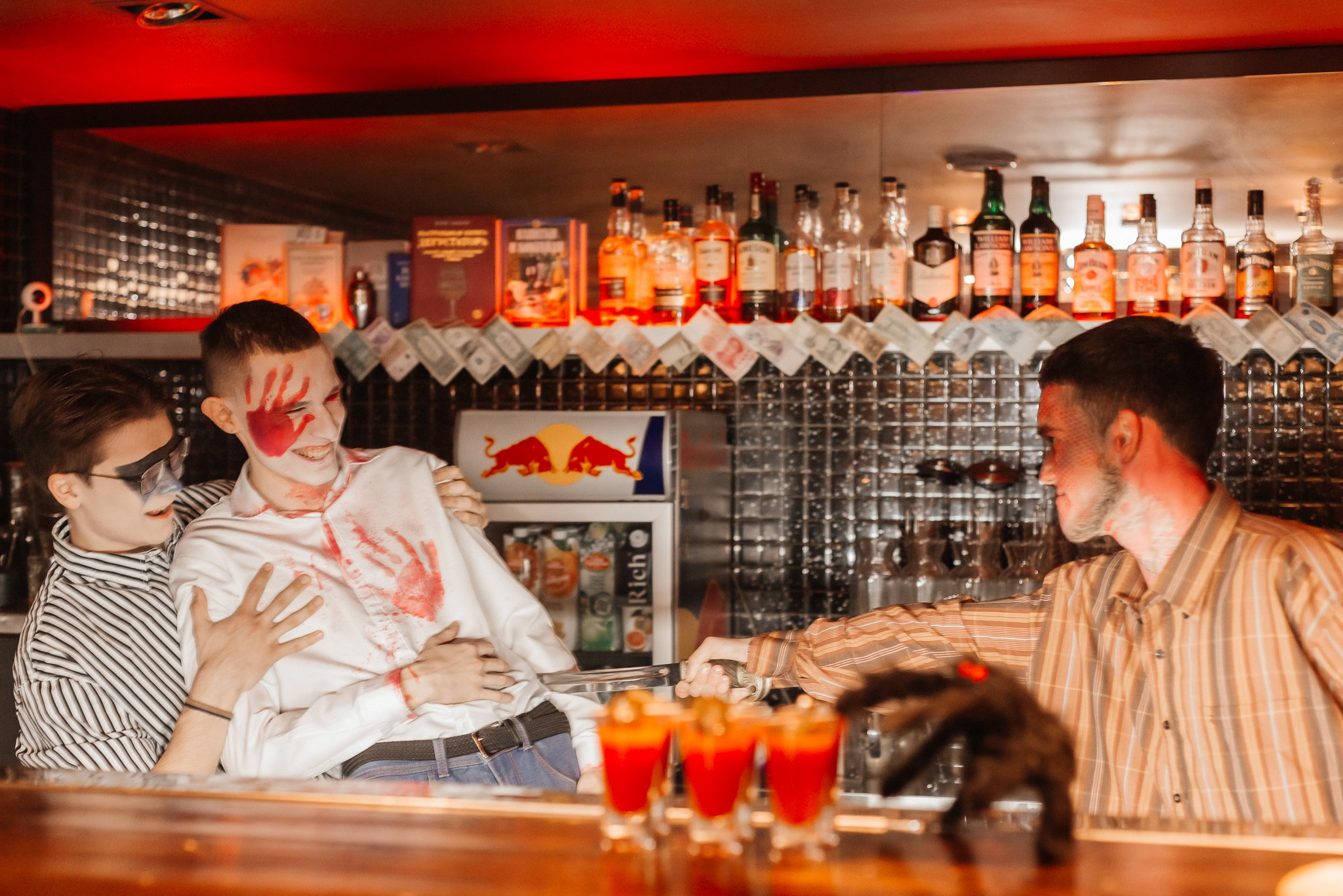 Halloween party в кальянной HookahPlace. Профессиональный пейзажный фотограф Новокрещенов Станислав